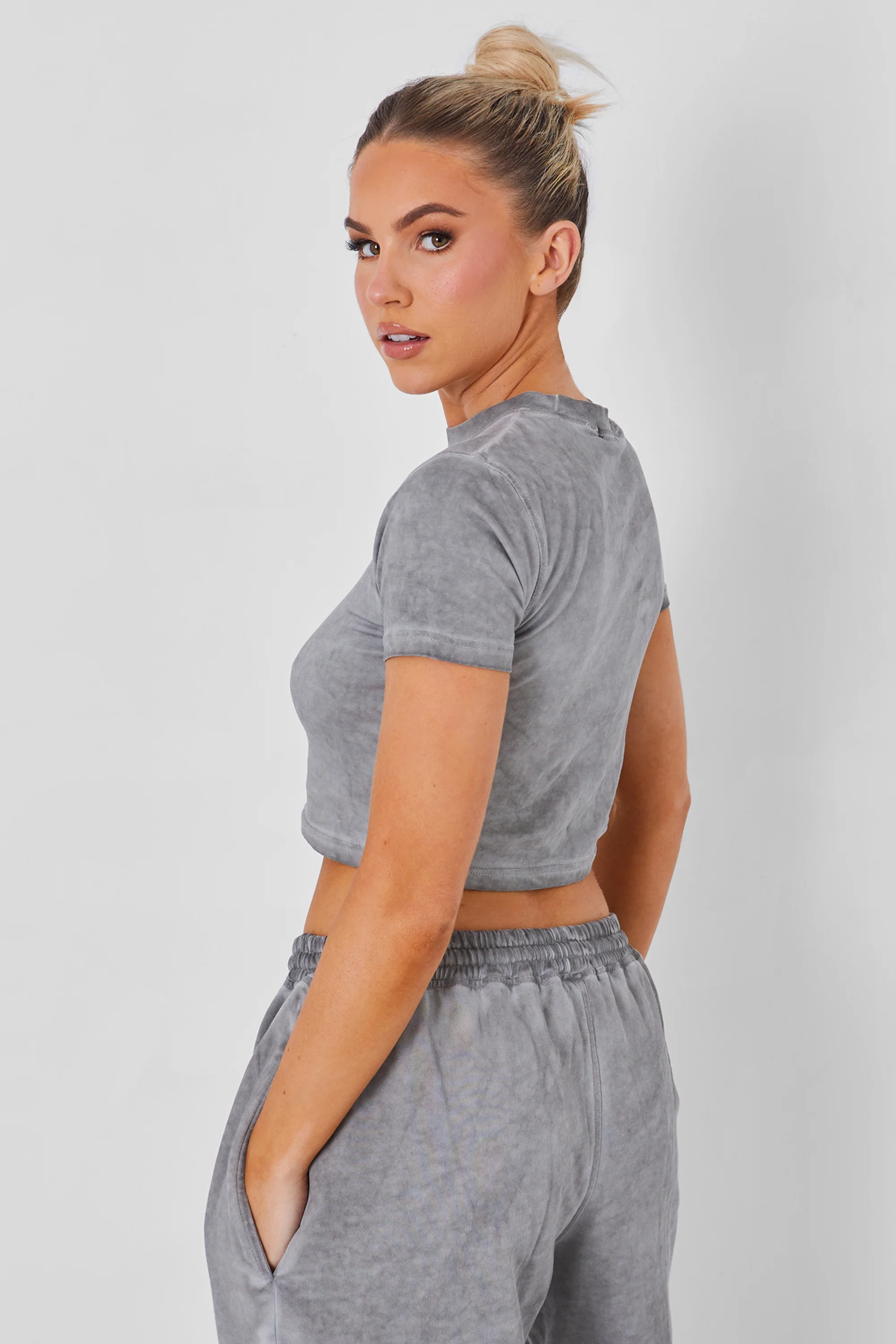 Baby Tee Washed Grey - Image 3