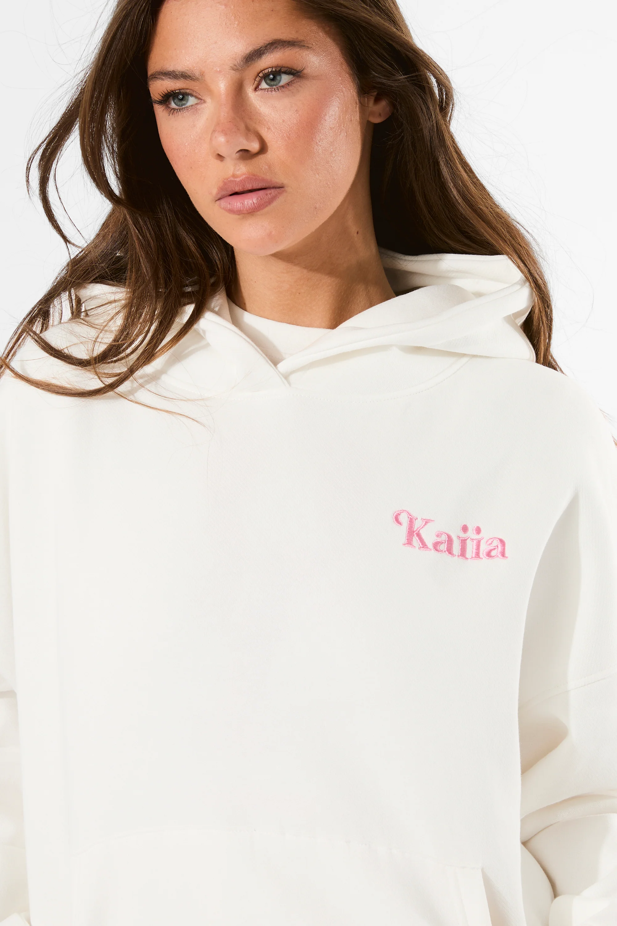 Kaiia Amalfi Back Graphic Oversized Hoodie White - Image 9