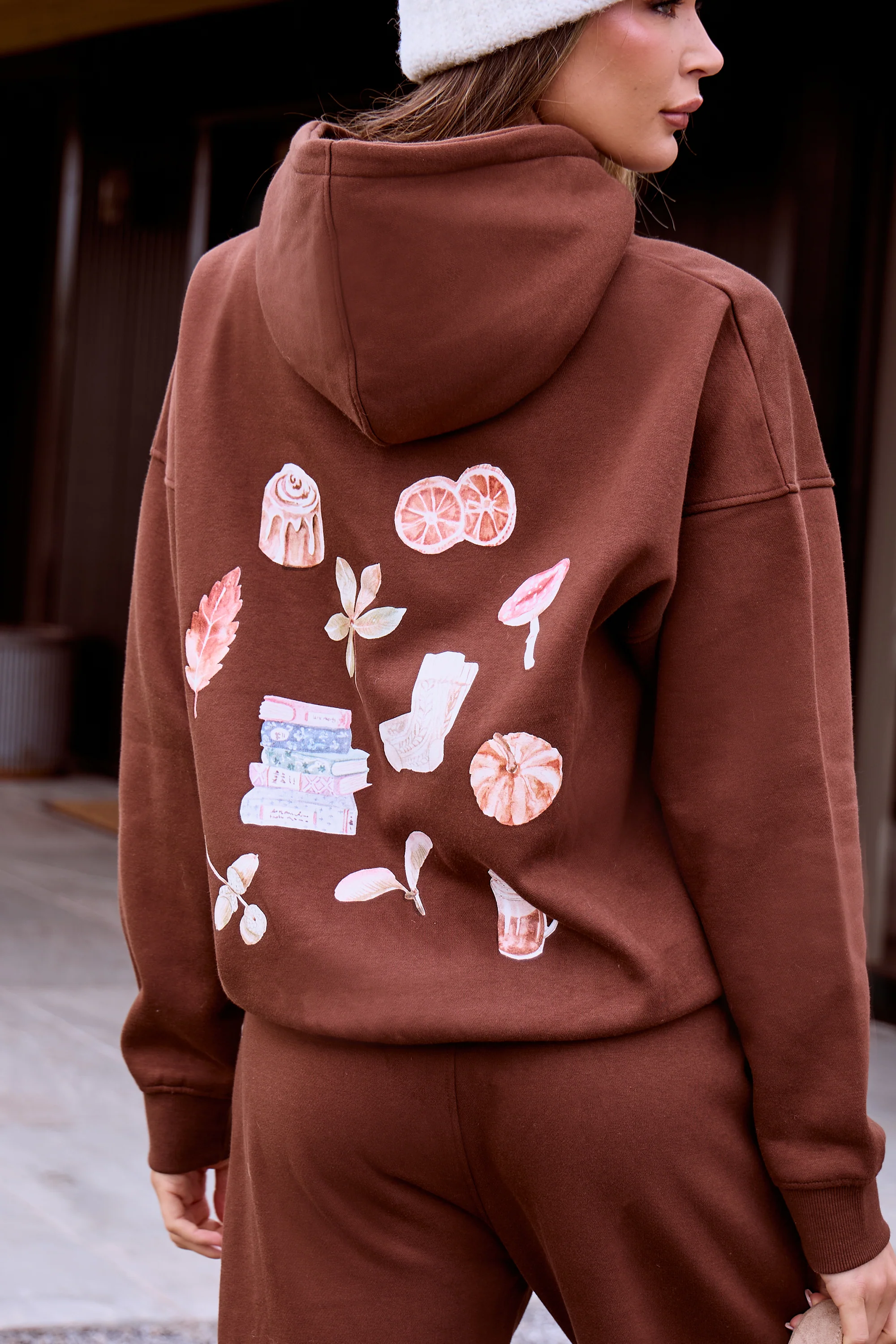 Kaiia Cosy Back Graphic Oversized Hoodie Fudge - Image 4