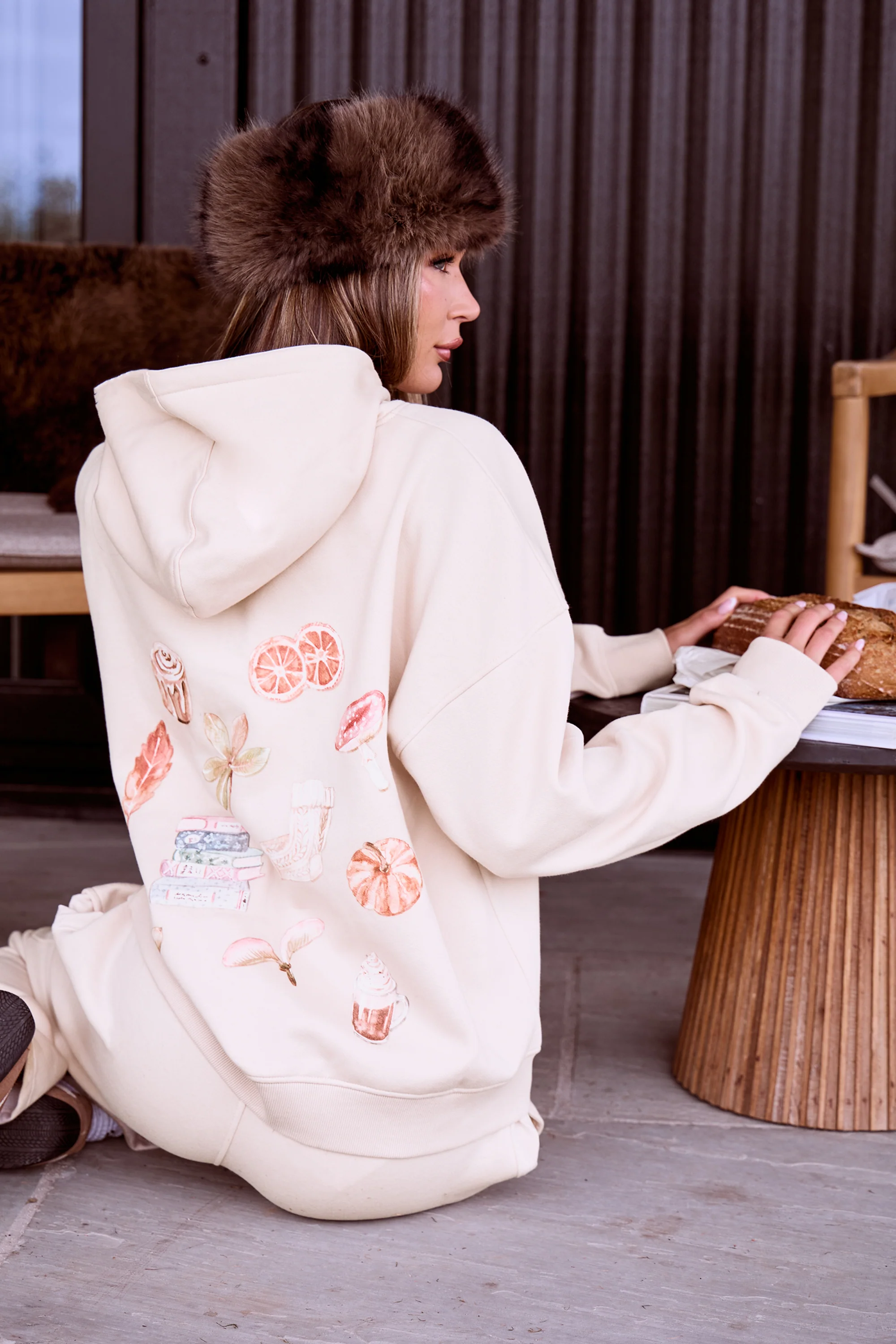 Kaiia Cosy Back Graphic Oversized Hoodie Light Blush