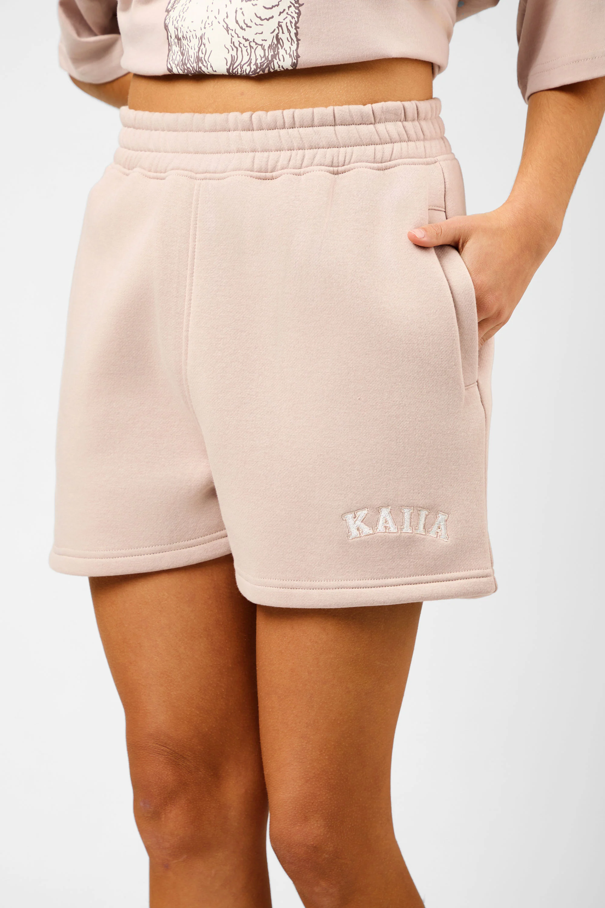 Kaiia Script Logo Mini Sweat Shorts Champagne & Crème - Image 3