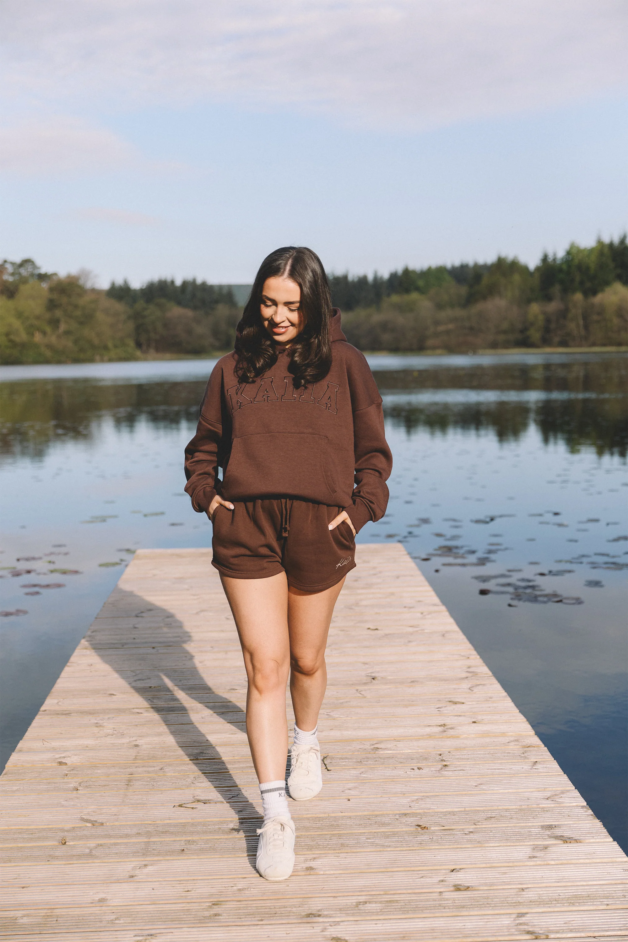 Kaiia Script Logo Mini Sweat Shorts Peppercorn - Image 2