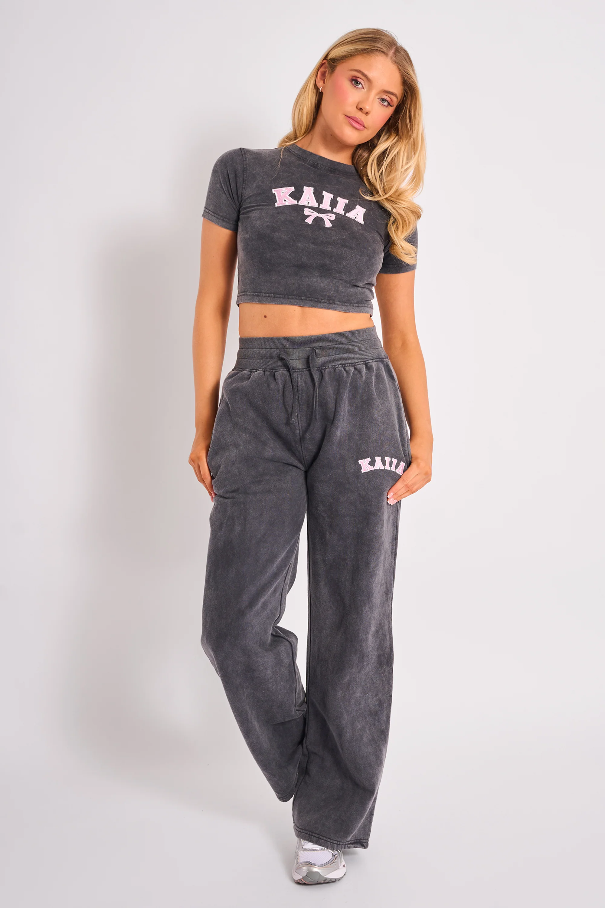Kaiia Bow Embroidered Baby Tee Washed Dark Grey & Pink - Image 3