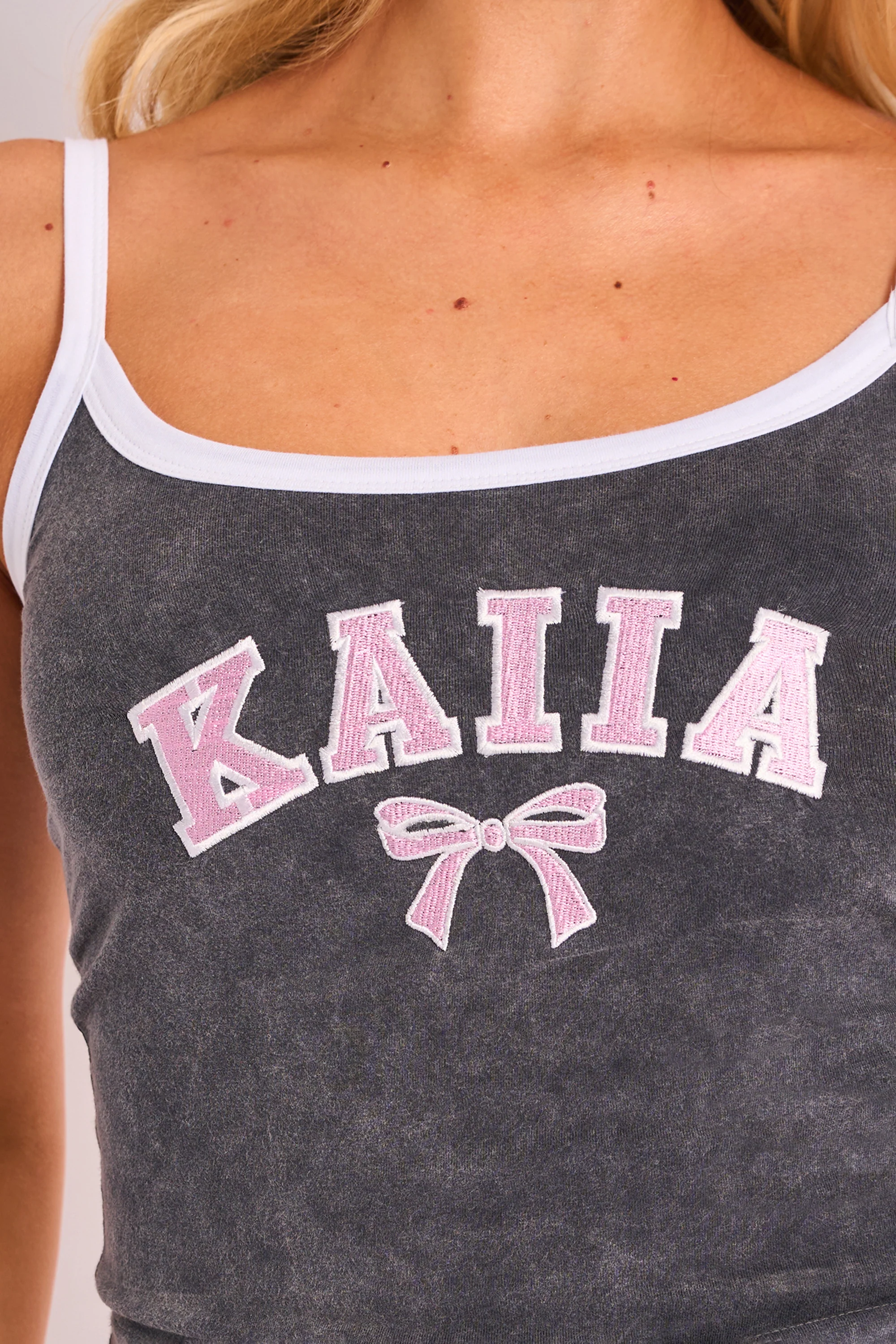 Kaiia Bow Embroidered Cami Top Washed Dark Grey & Pink - Image 4