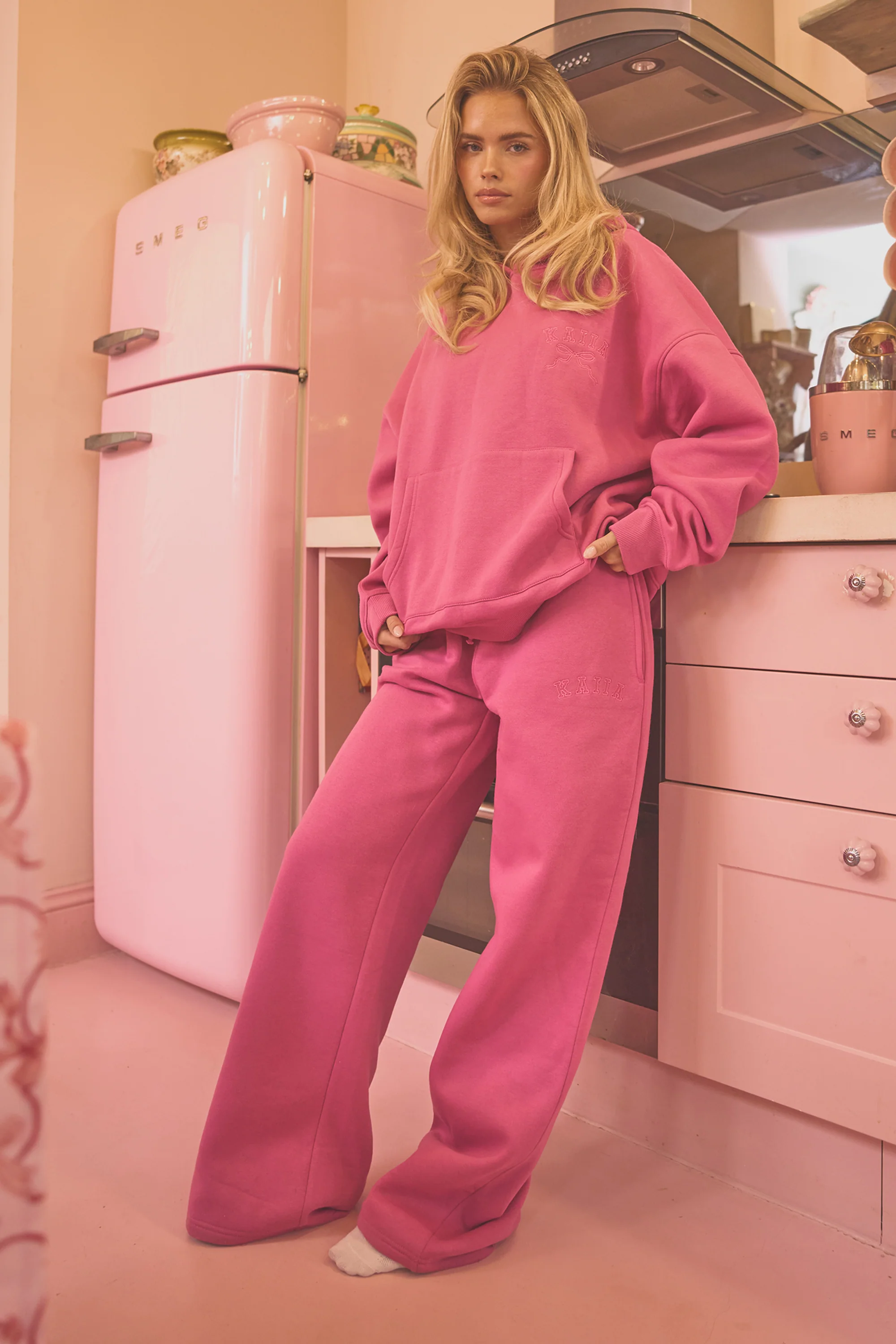 Kaiia Bow Embroidered Oversized Hoodie Bubblegum - Image 7