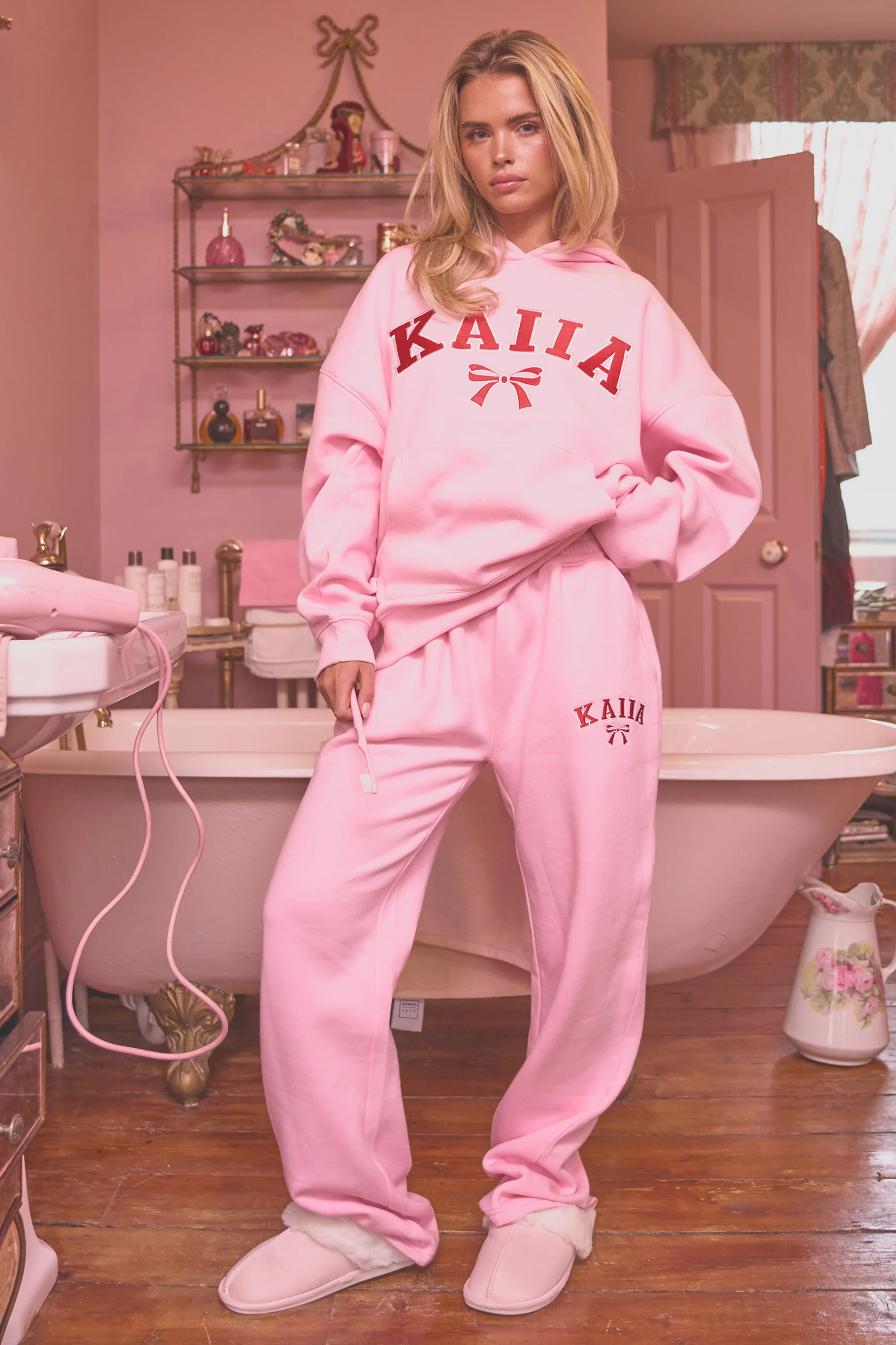 Kaiia Bow Embroidered Oversized Hoodie Baby Pink & Red - Image 7