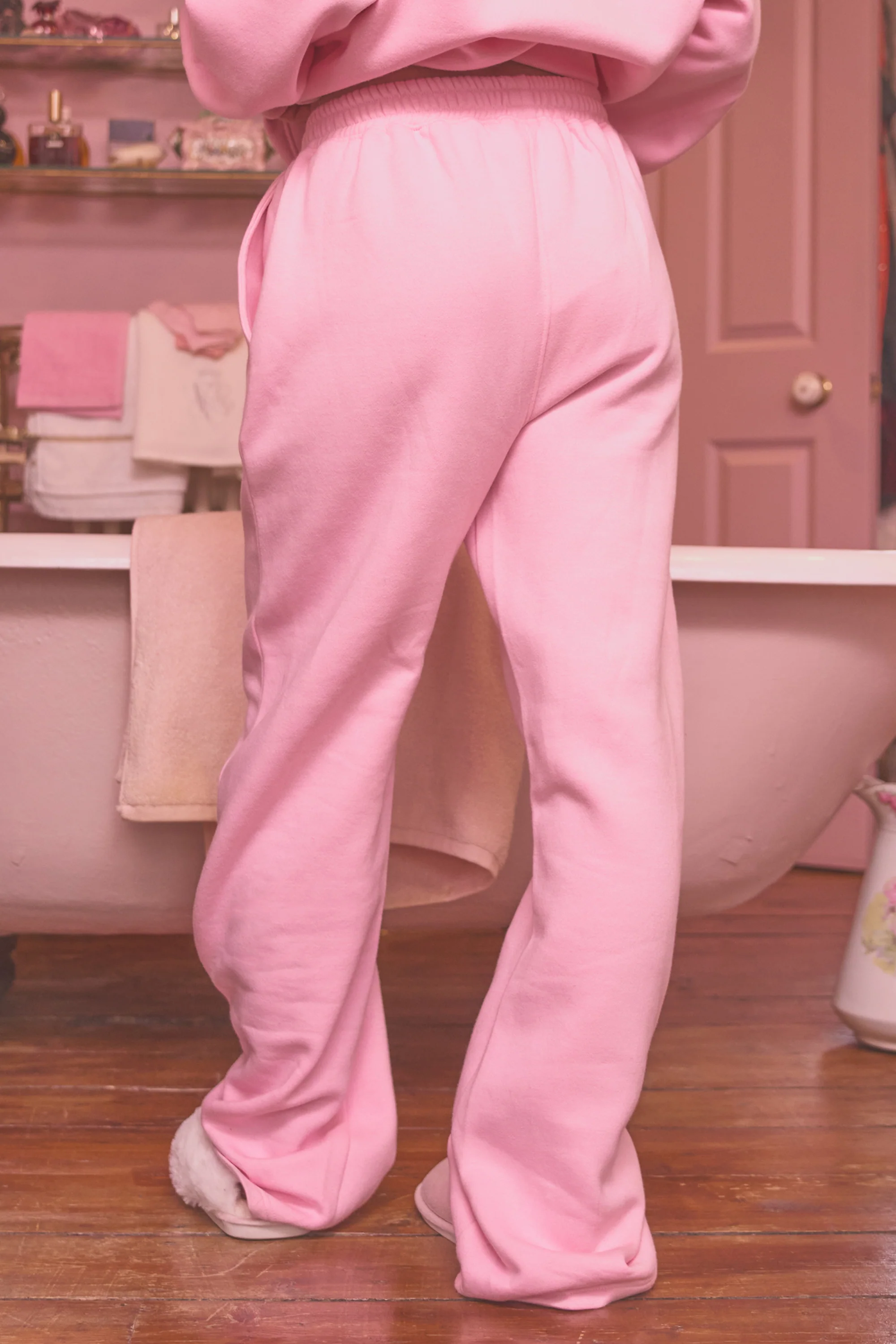 Kaiia Bow Embroidered Wide Leg Joggers Baby Pink & Red - Image 7