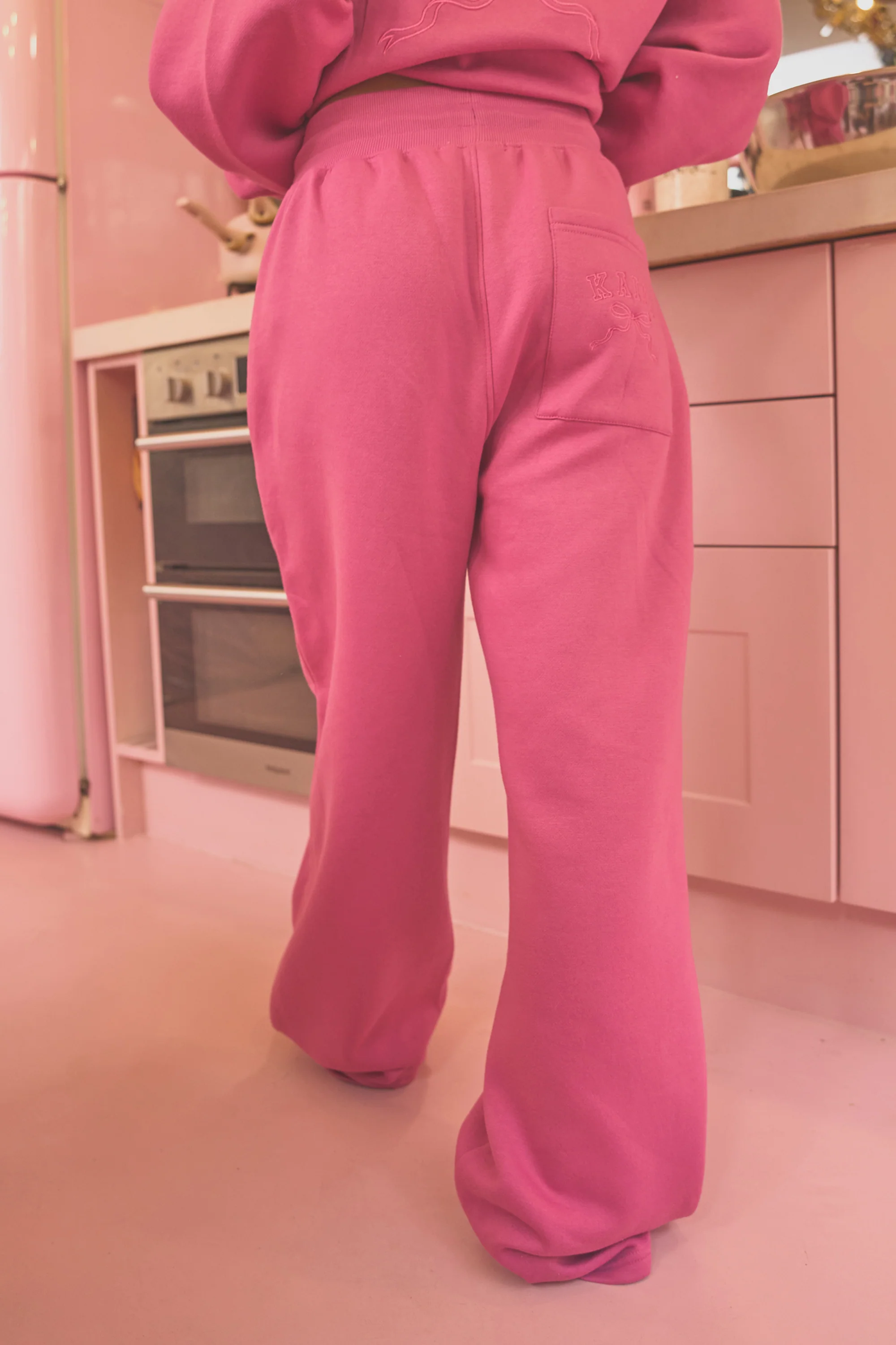 Kaiia Bow Ribbed Waistband Wide Leg Joggers Bubblegum - Image 3