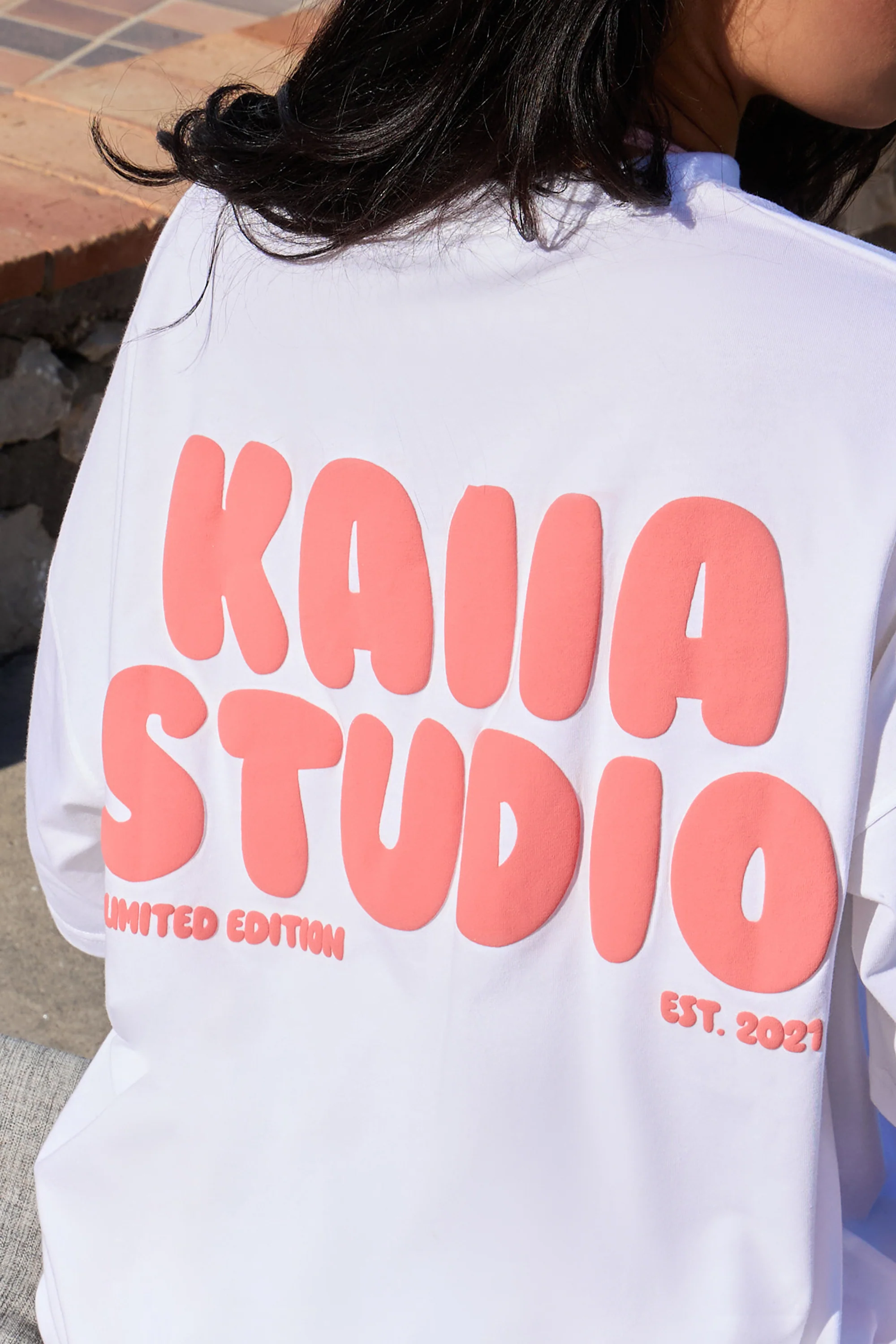 Kaiia Bubble Graphic Oversized T-Shirt Vanilla & Coral - Image 3