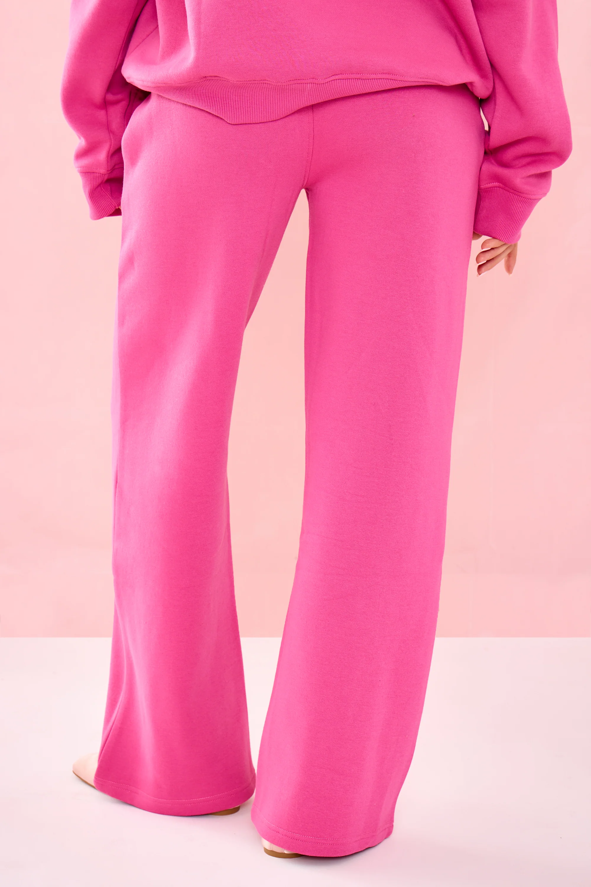 Kaiia Bubble Graphic Wide Leg Joggers Dragonfruit - Image 3