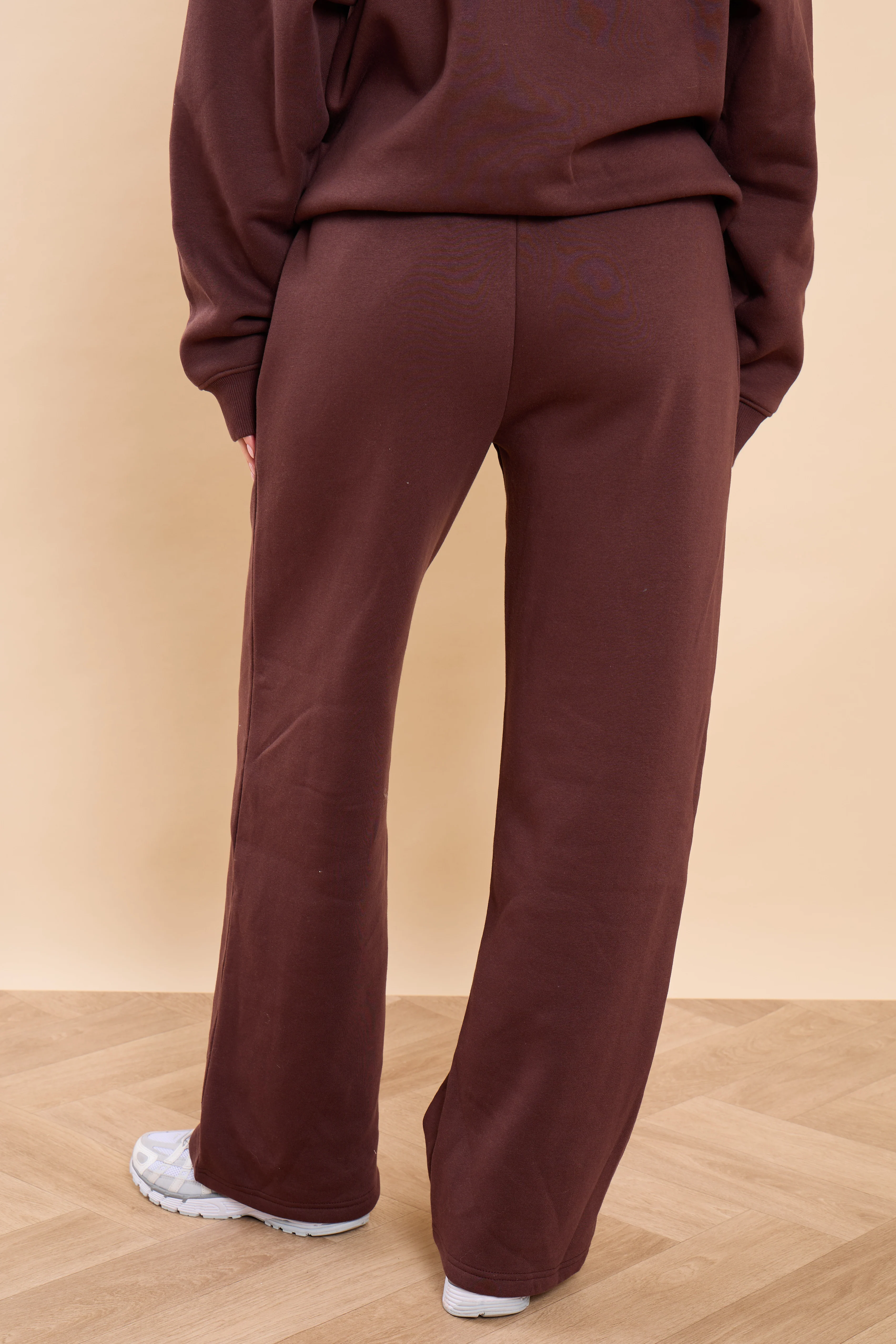 Kaiia Bubble Studio Wide Leg Joggers Espresso - Image 4
