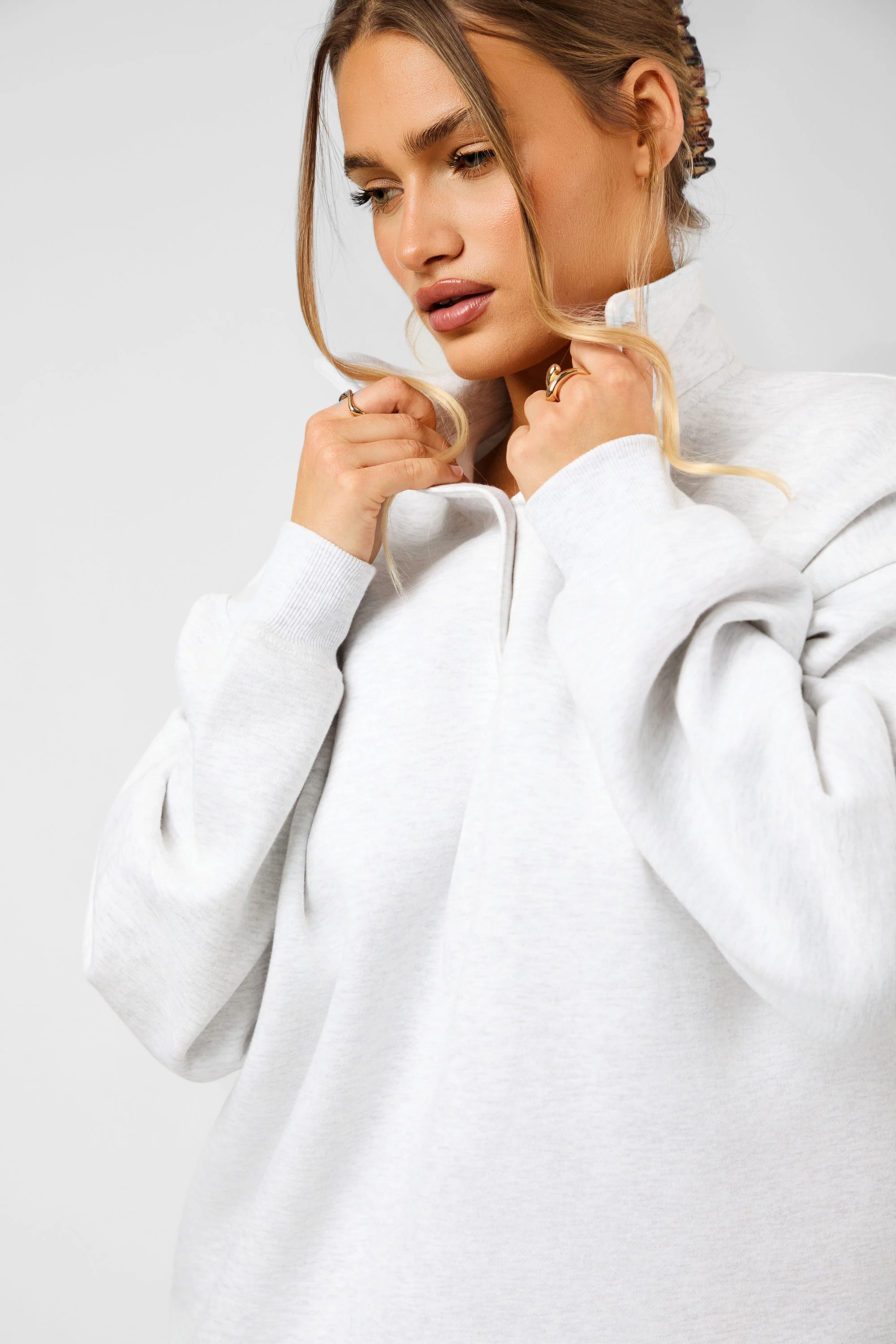 Kaiia Script Logo Button Detail Collar Sweatshirt Light Grey Marl - Image 10