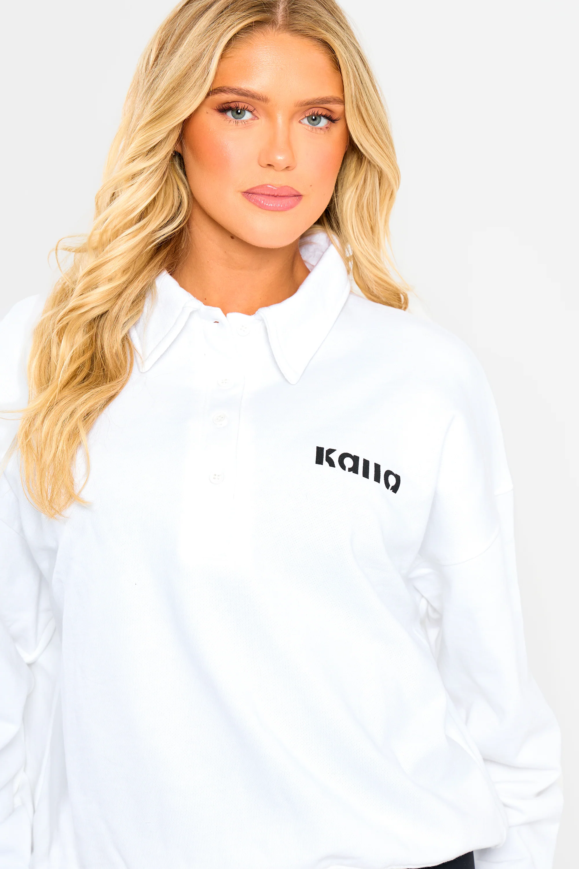 Kaiia Rugby style Button Up Sweatshirt White - Image 4