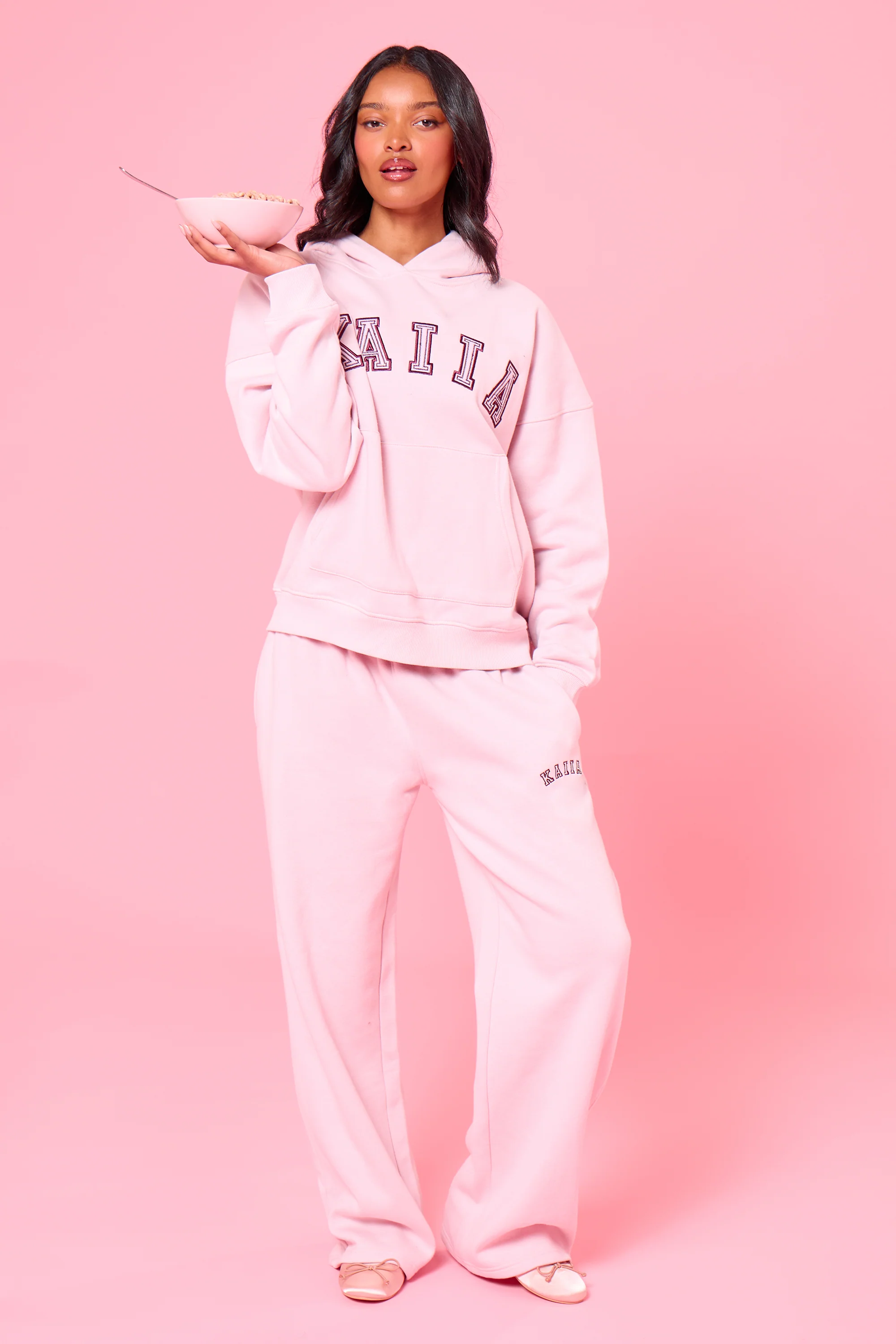 Kaiia Chainstitch Slogan Oversized Hoodie Baby Pink - Image 3