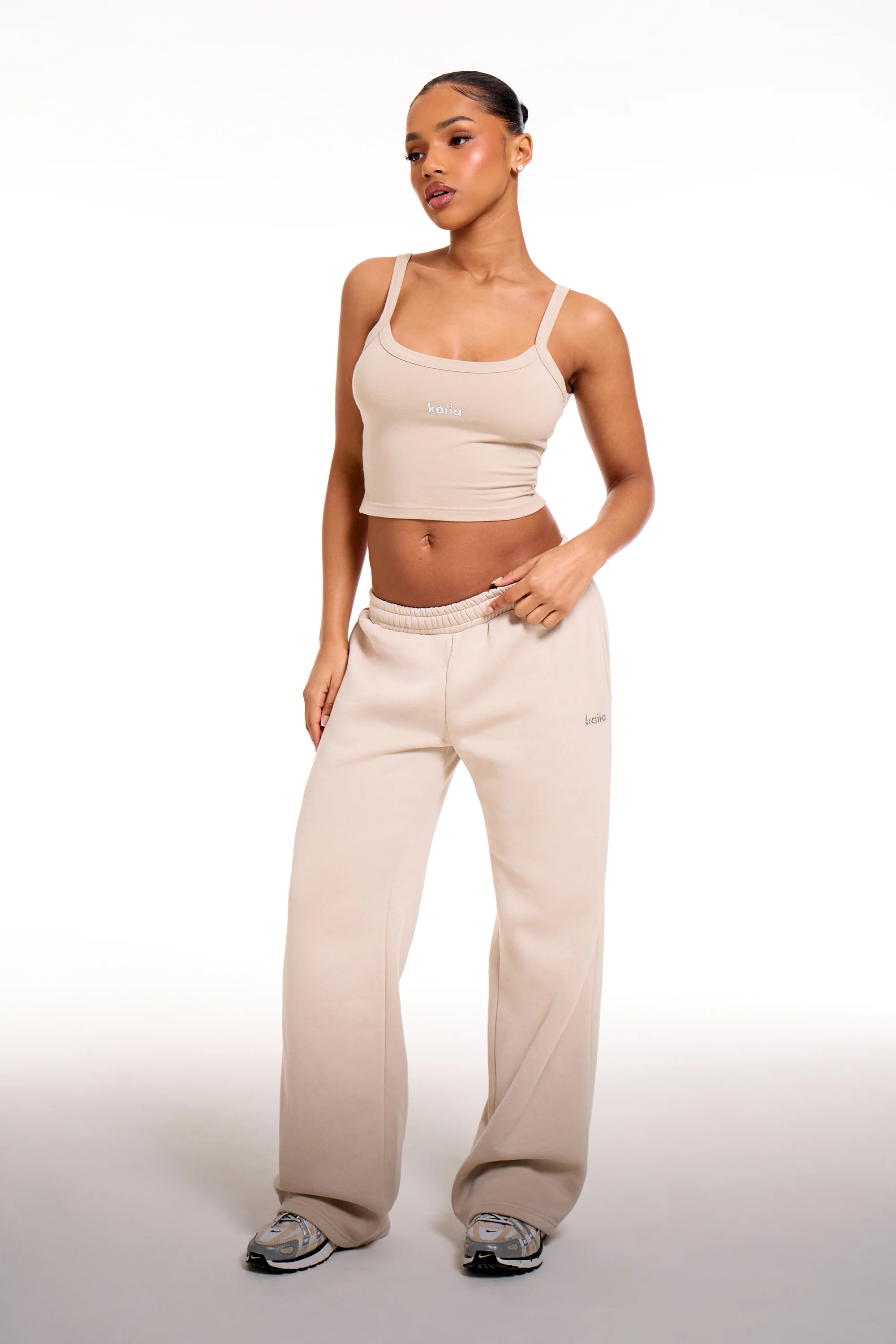 Kaiia Chrome Logo Cami Top Ash Taupe - Image 3