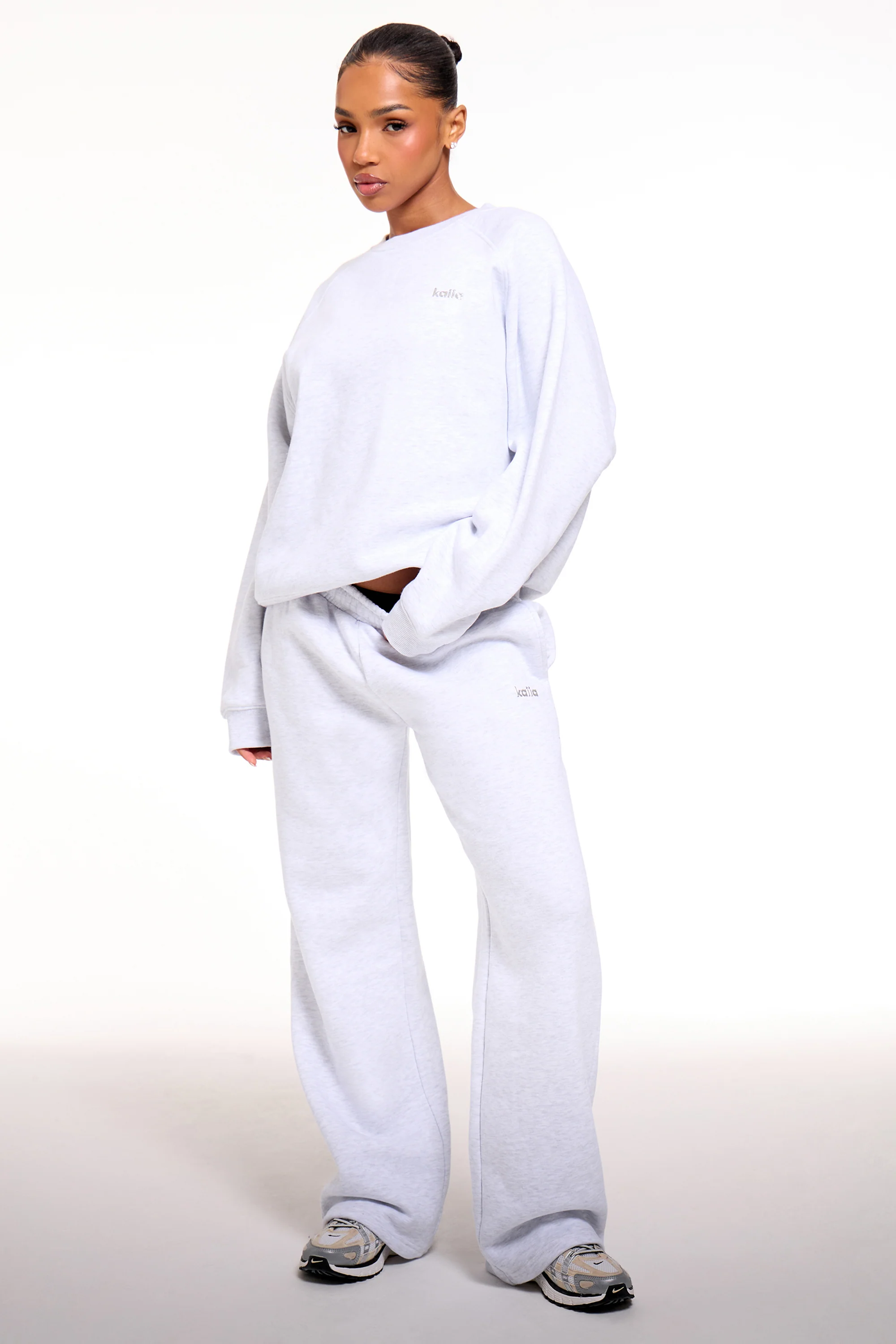 Kaiia Chrome Logo Oversized Sweatshirt Grey Melange - Image 3