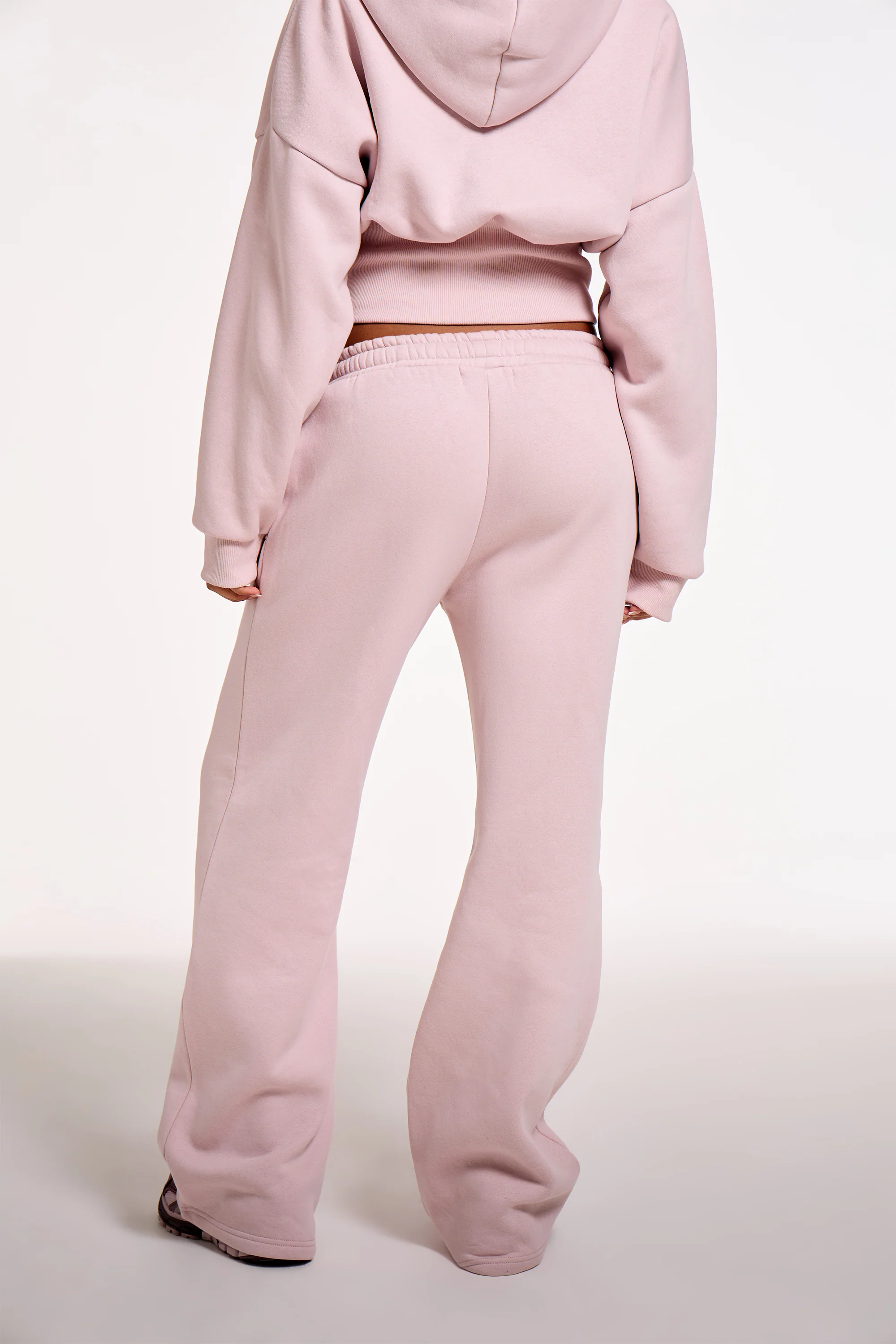 Kaiia Chrome Logo Wide Leg Joggers Pale Dusty Lilac - Image 4