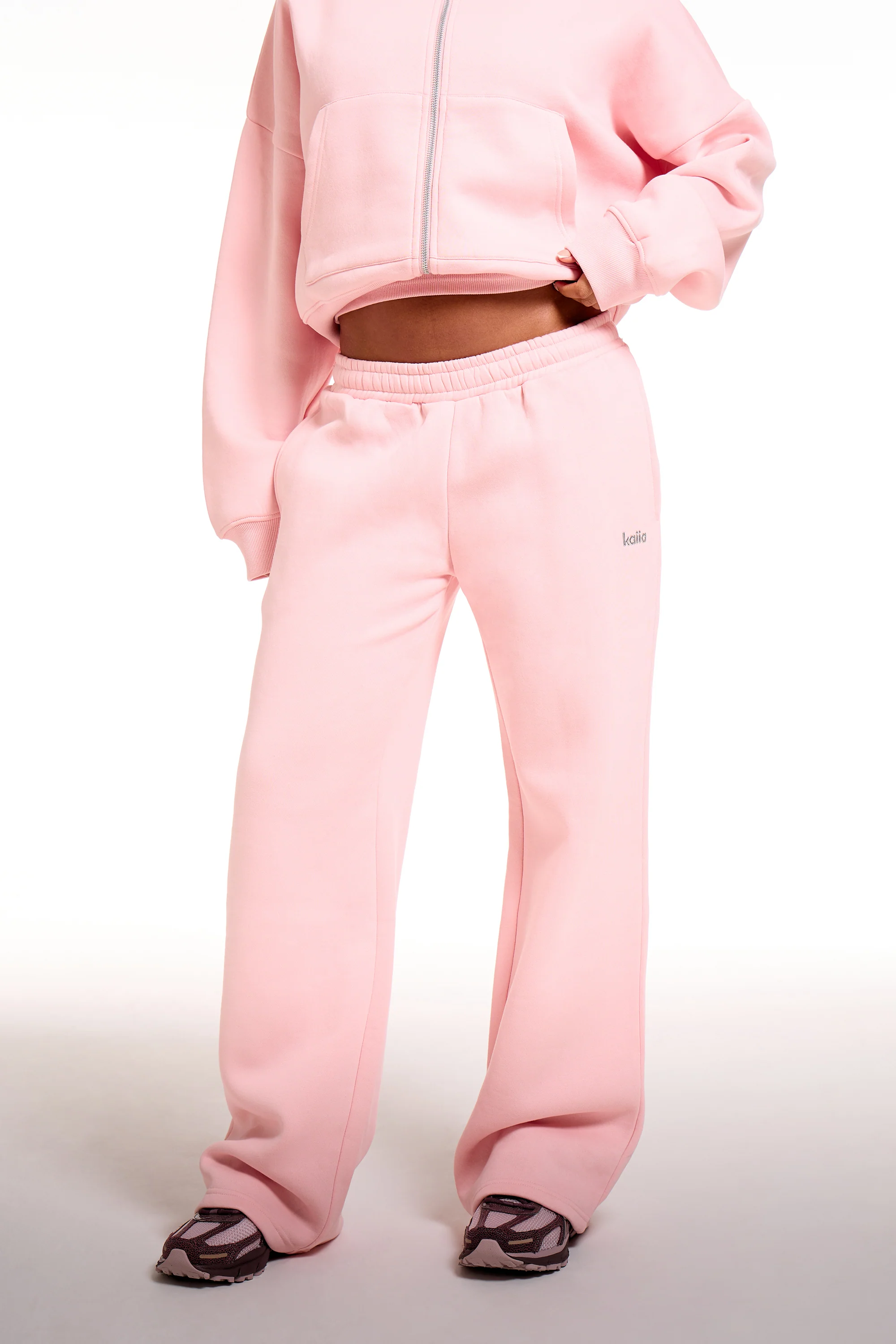 Kaiia Chrome Logo Wide Leg Joggers Sugar Pink - Image 3