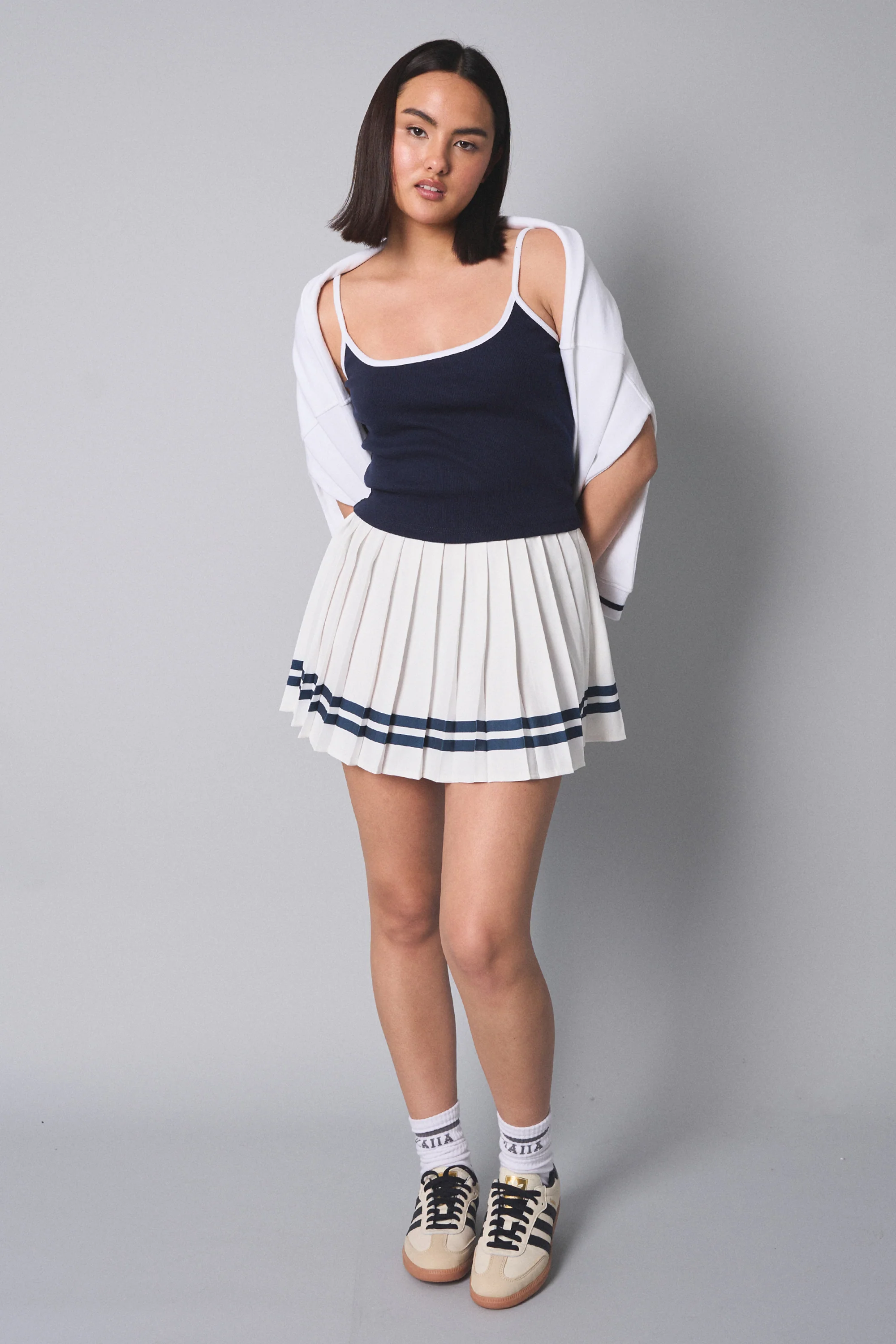 Kaiia Contrast Cami Vest Top Navy - Image 11