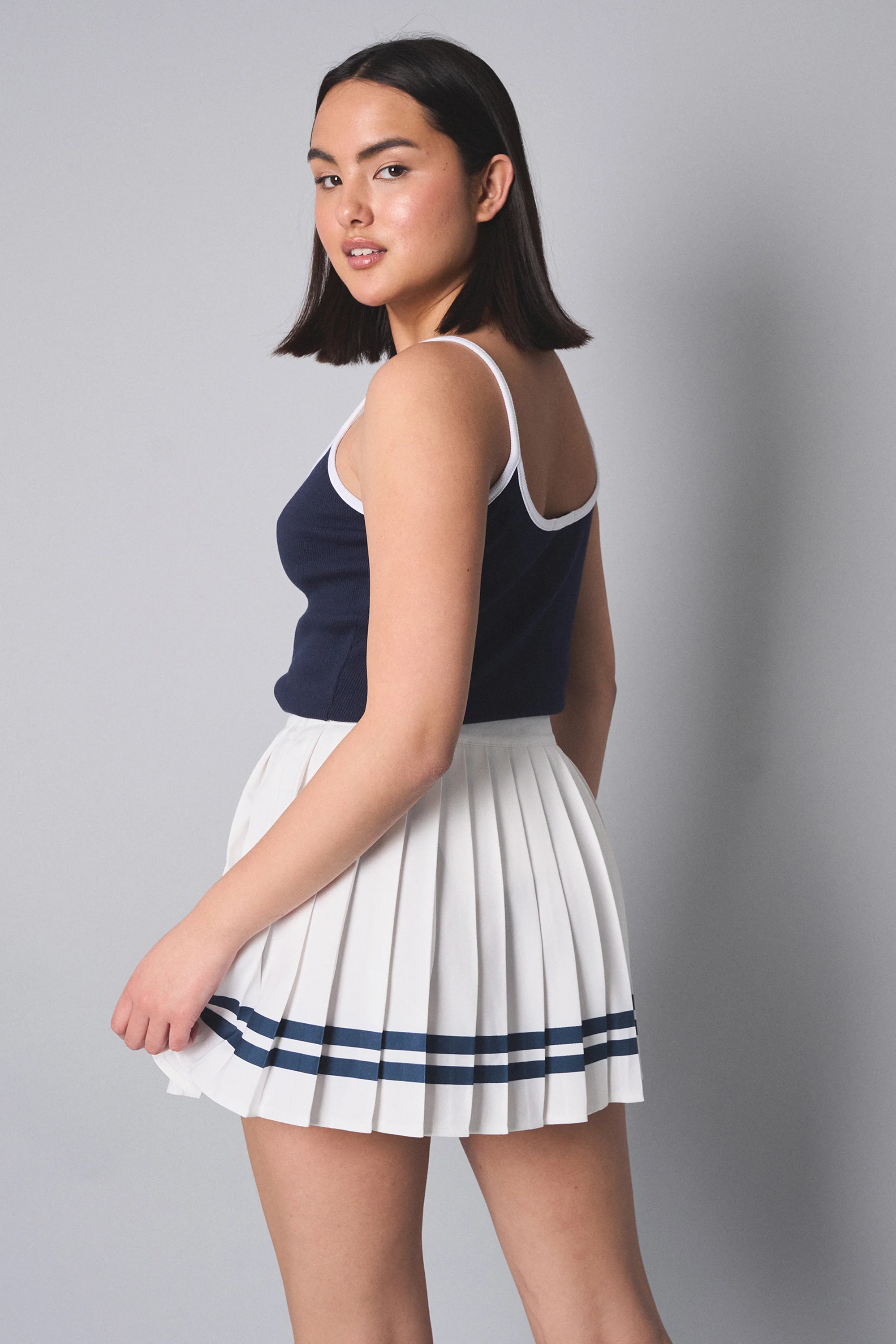 Kaiia Contrast Cami Vest Top Navy - Image 13