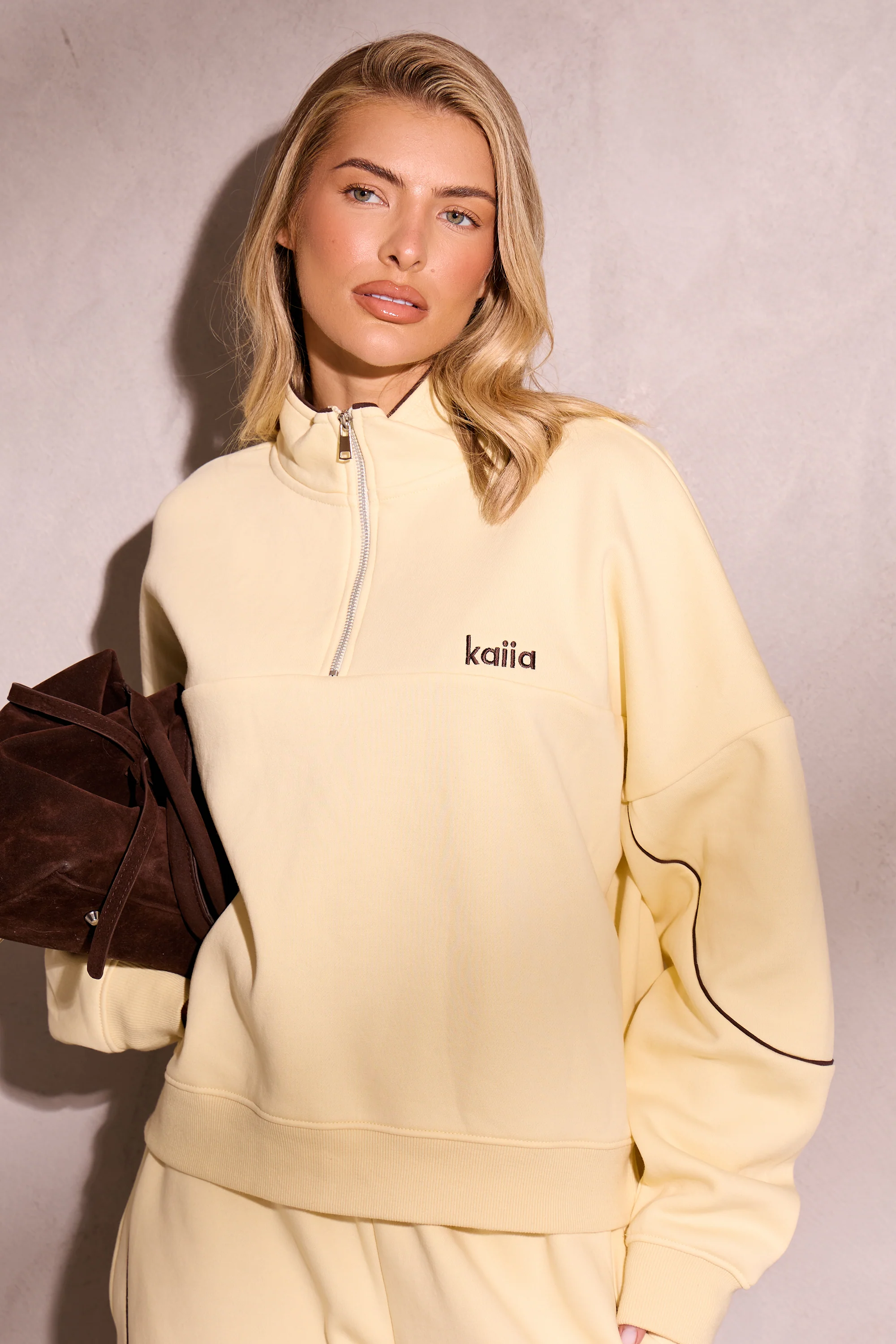 Kaiia Contrast Piping Quarter Zip Sweatshirt Lemon & Brown - Image 2