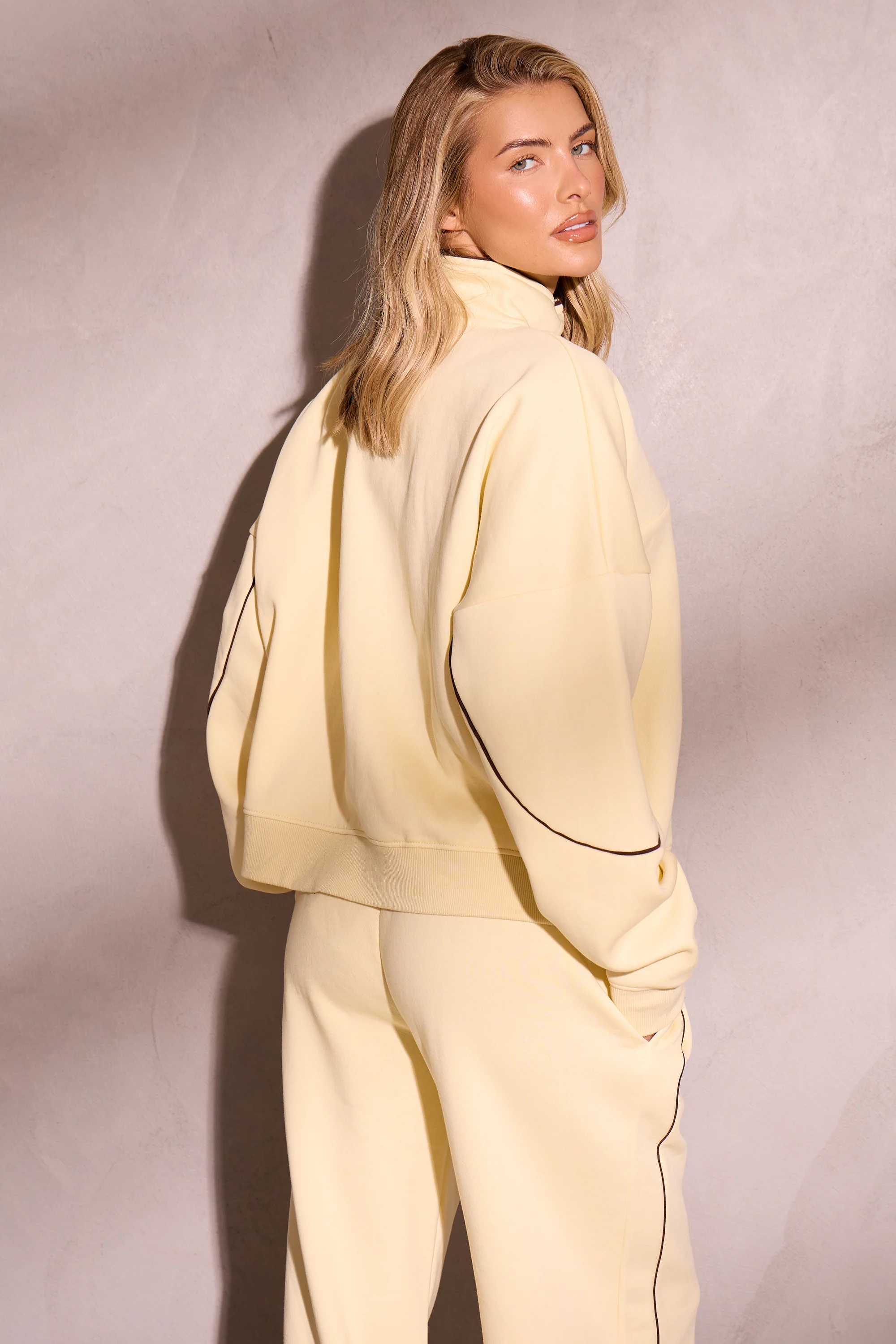Kaiia Contrast Piping Quarter Zip Sweatshirt Lemon & Brown - Image 4
