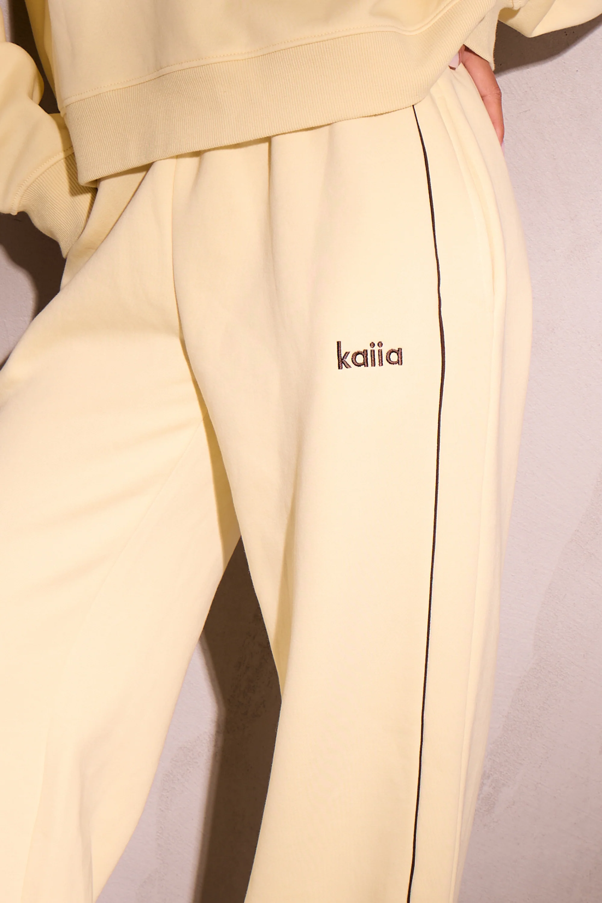 Kaiia Contrast Piping Wide Leg Joggers Lemon & Brown - Image 2