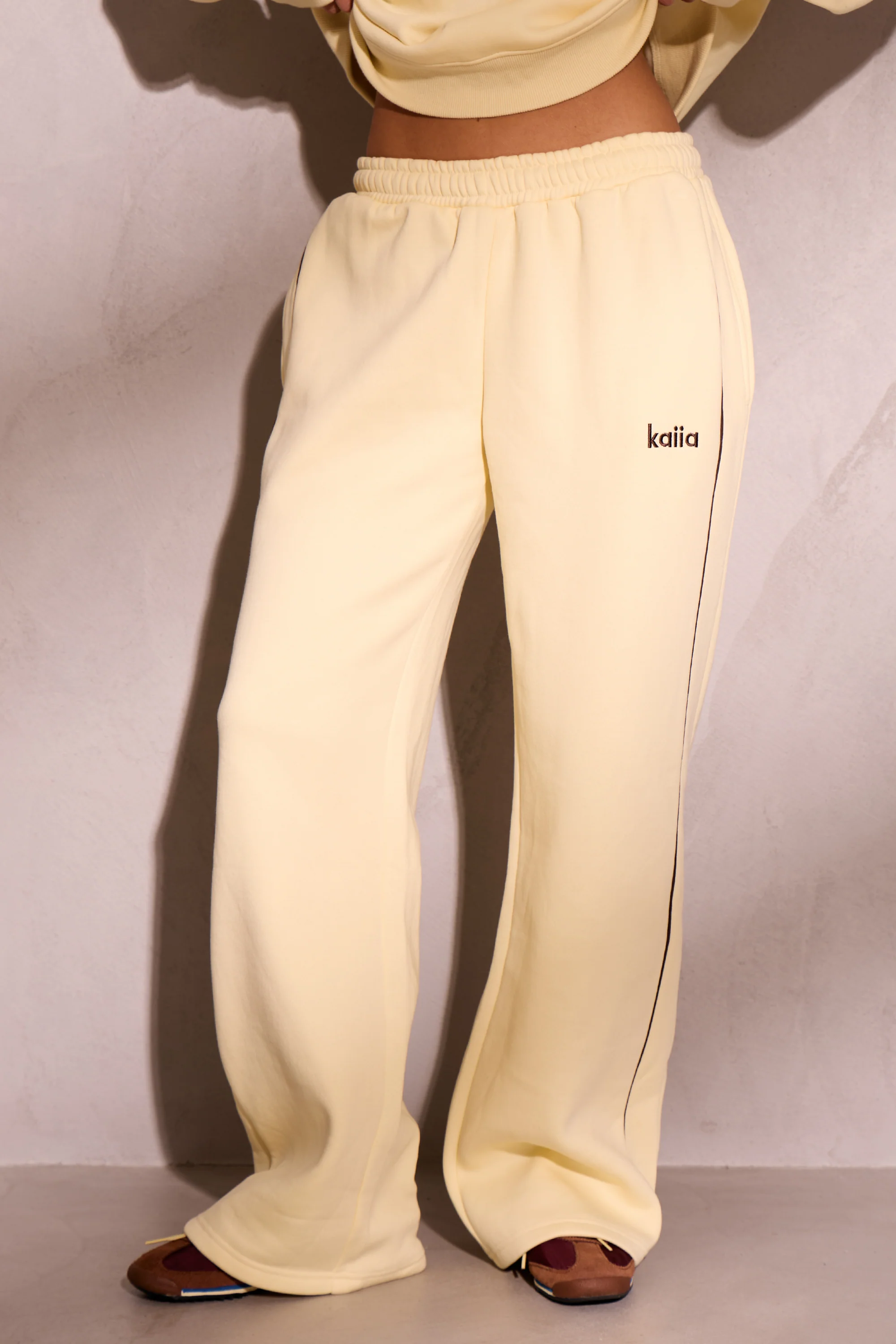 Kaiia Contrast Piping Wide Leg Joggers Lemon & Brown - Image 3