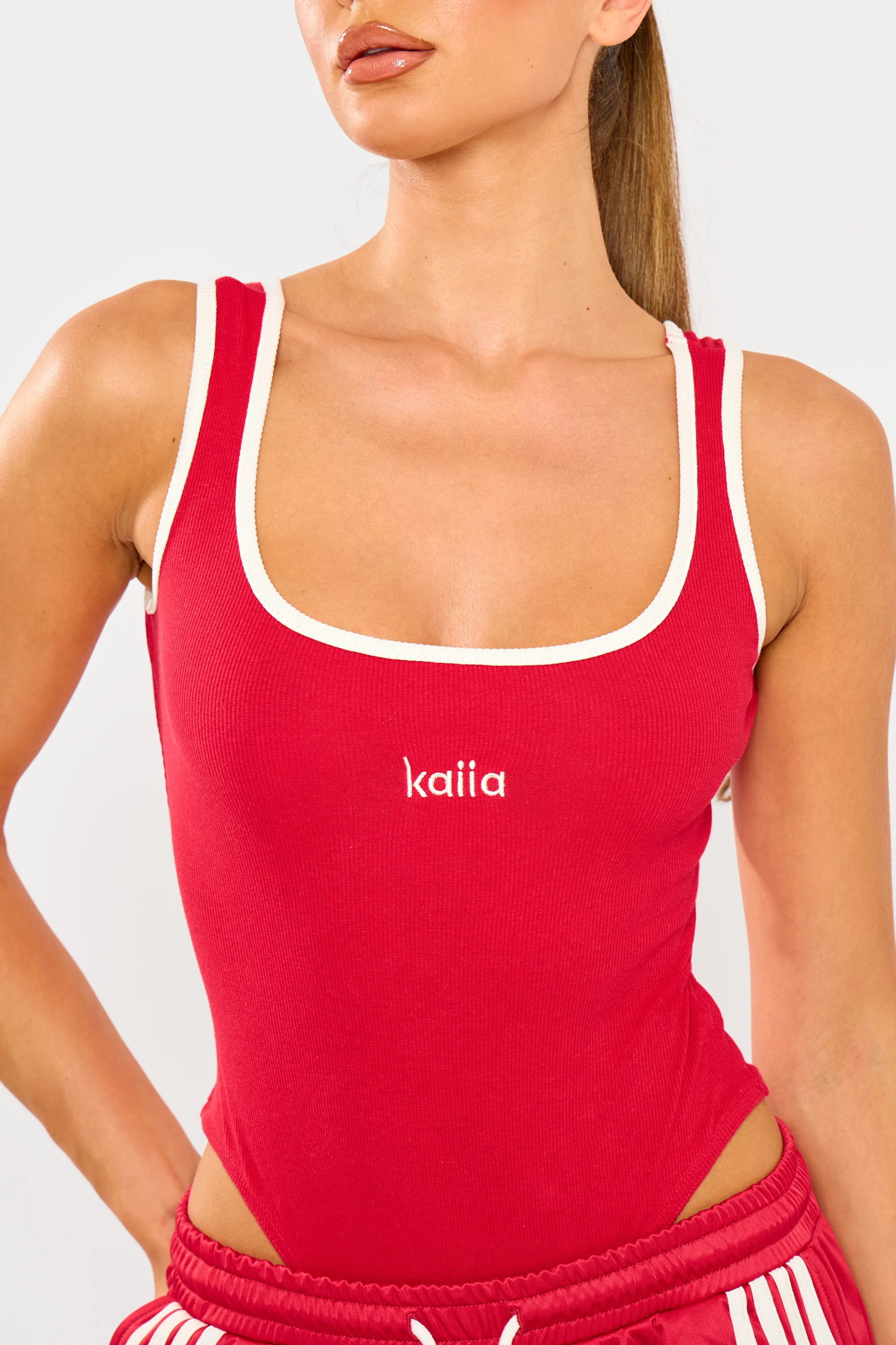 Kaiia Logo Contrast Trim Ribbed Bodysuit Red - Image 6