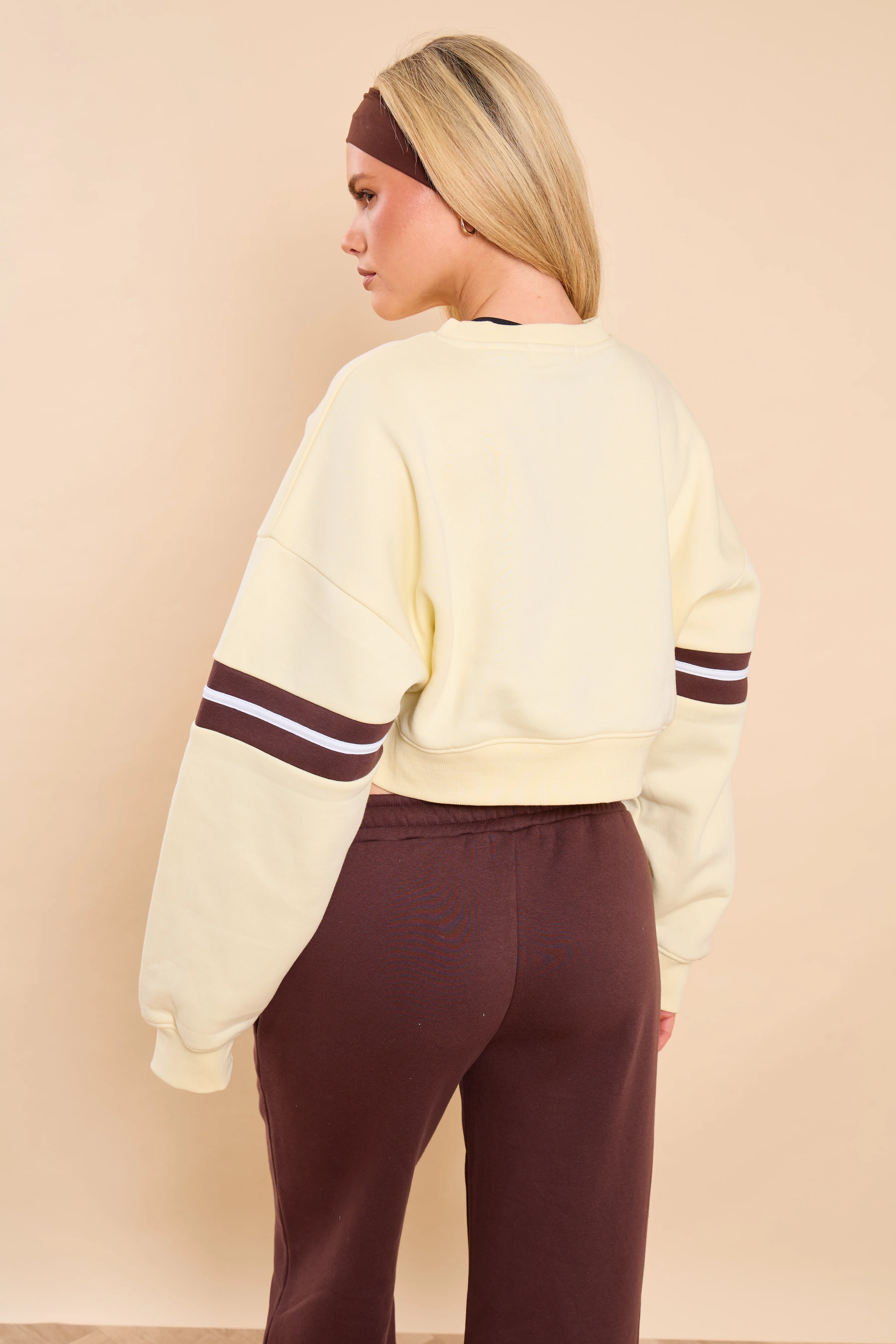 Kaiia Cropped Sweatshirt Vanilla Lemon - Image 4