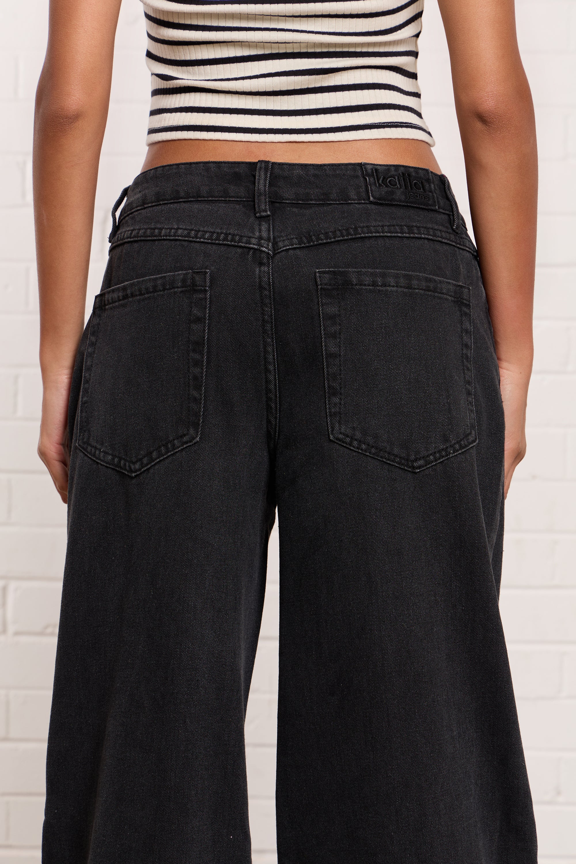 Kaiia Denim Mid Rise Wide Leg Jeans Black - Image 4