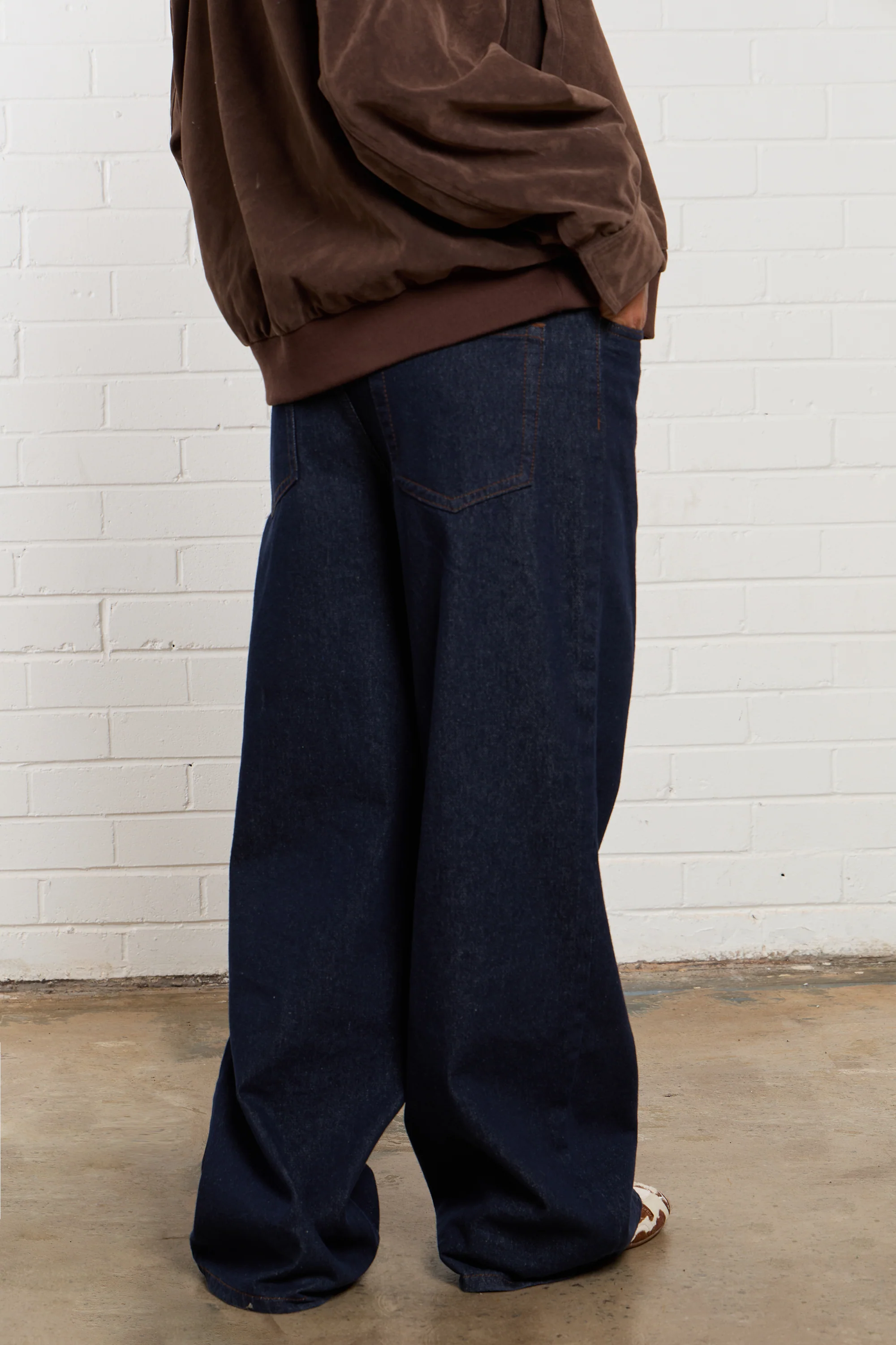Kaiia Denim Mid Rise Wide Leg Jeans Indigo - Image 3