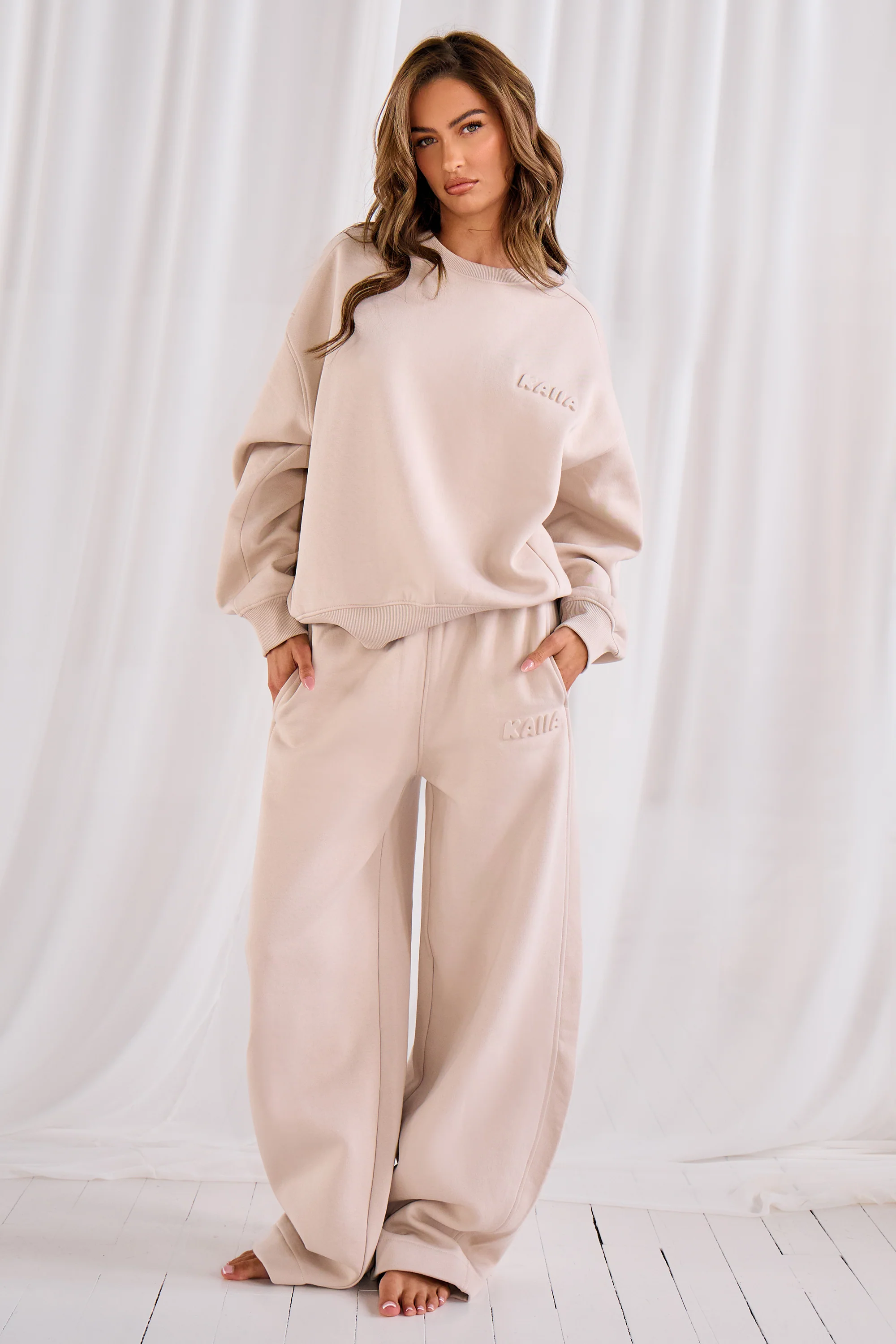 Kaiia Embossed Bubble Logo Barrel Leg Joggers Mushroom - Image 3