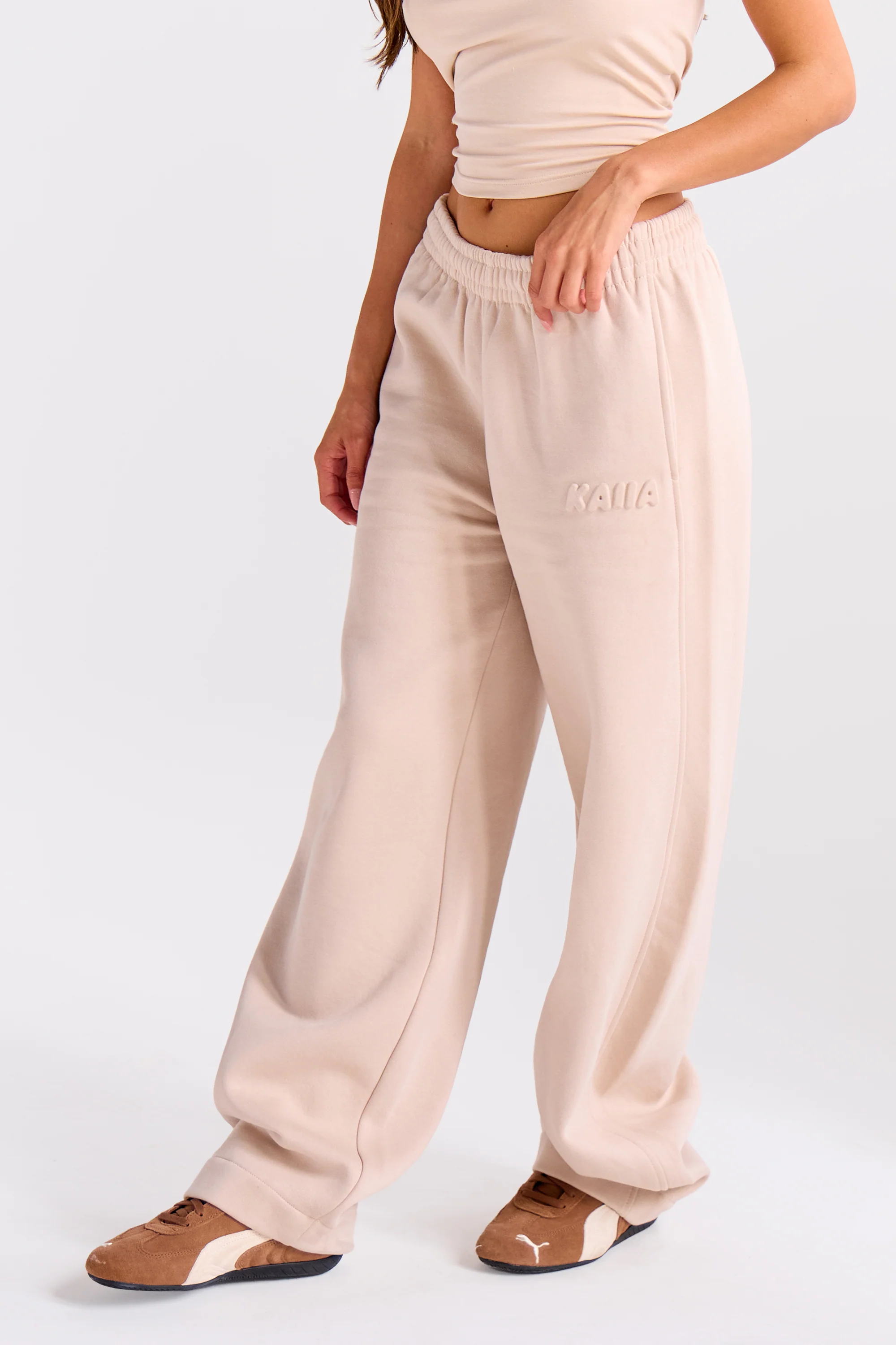 Kaiia Embossed Bubble Logo Barrel Leg Joggers Mushroom - Image 7