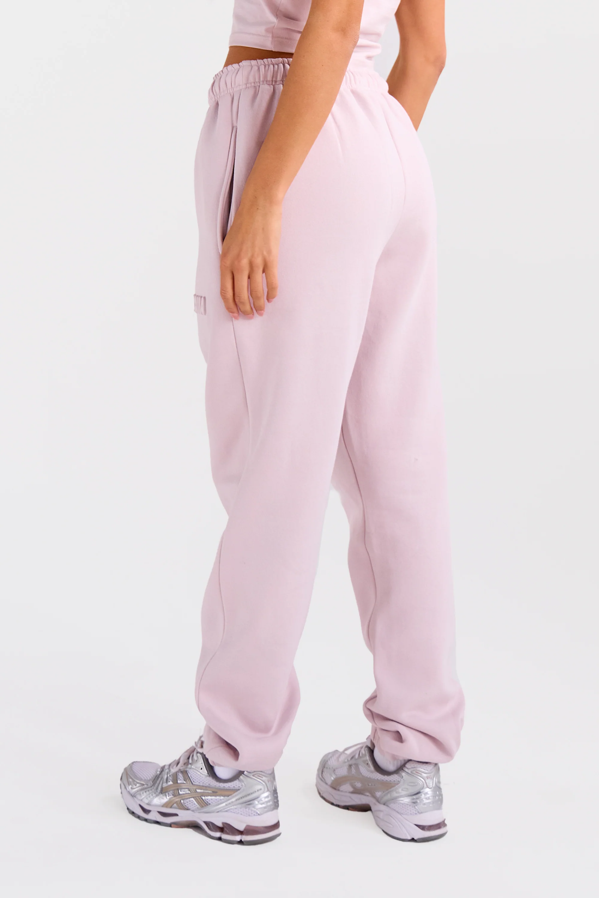 Kaiia Embossed Bubble Logo Cuffed Joggers Pale Dusty Lilac - Image 5
