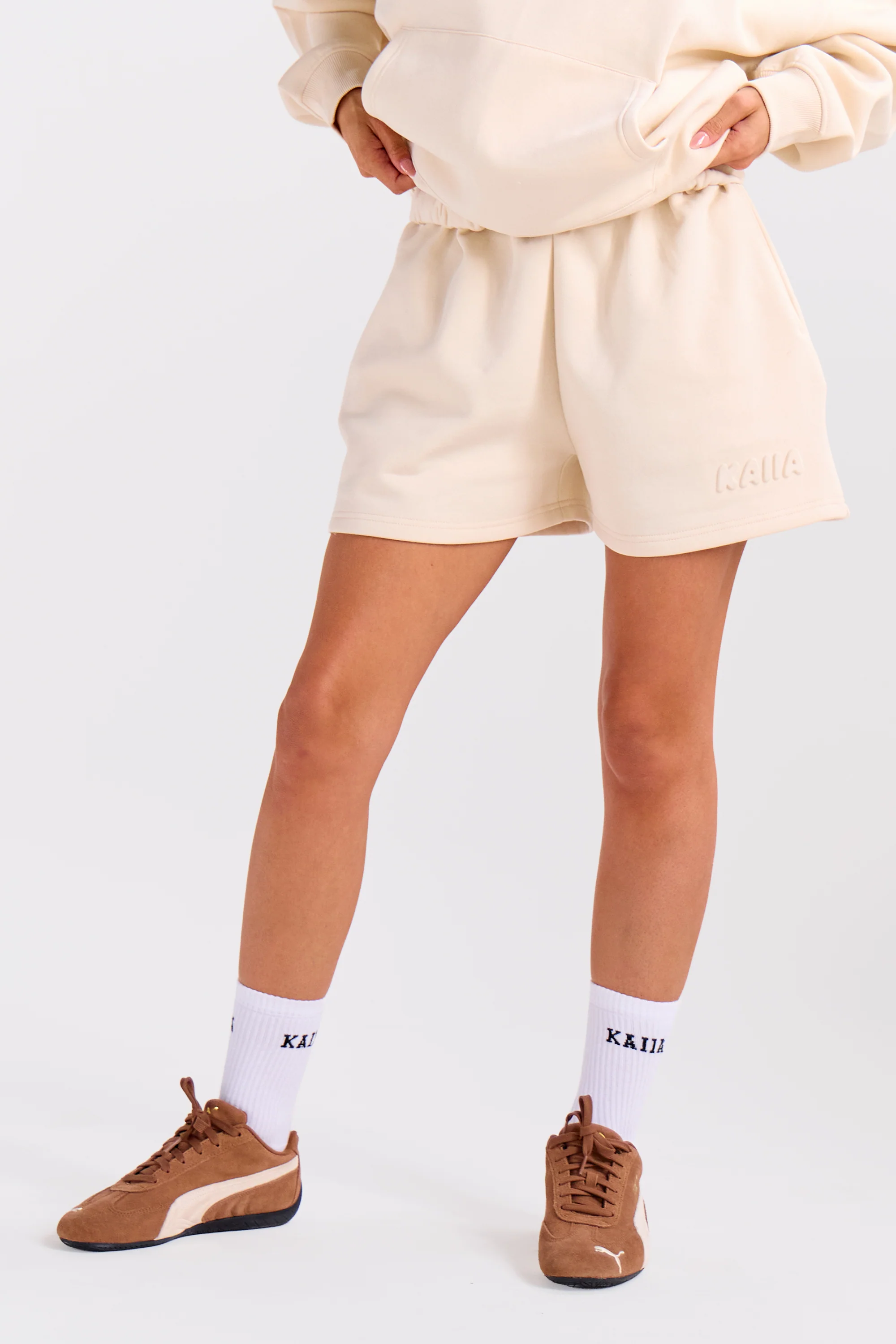 Kaiia Embossed Bubble Logo Mini Sweat Shorts Oatmilk - Image 6