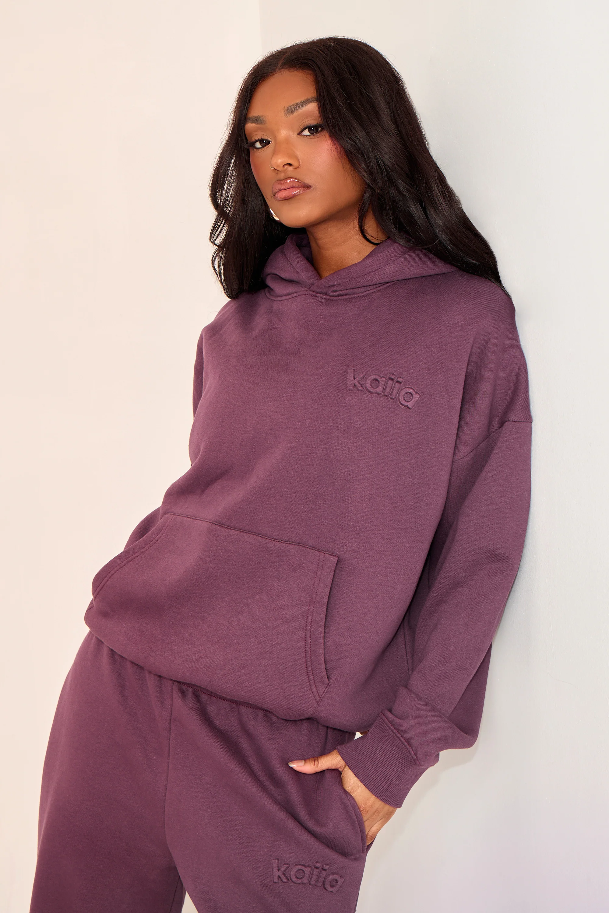 Kaiia Embossed Logo Oversized Hoodie Aubergine