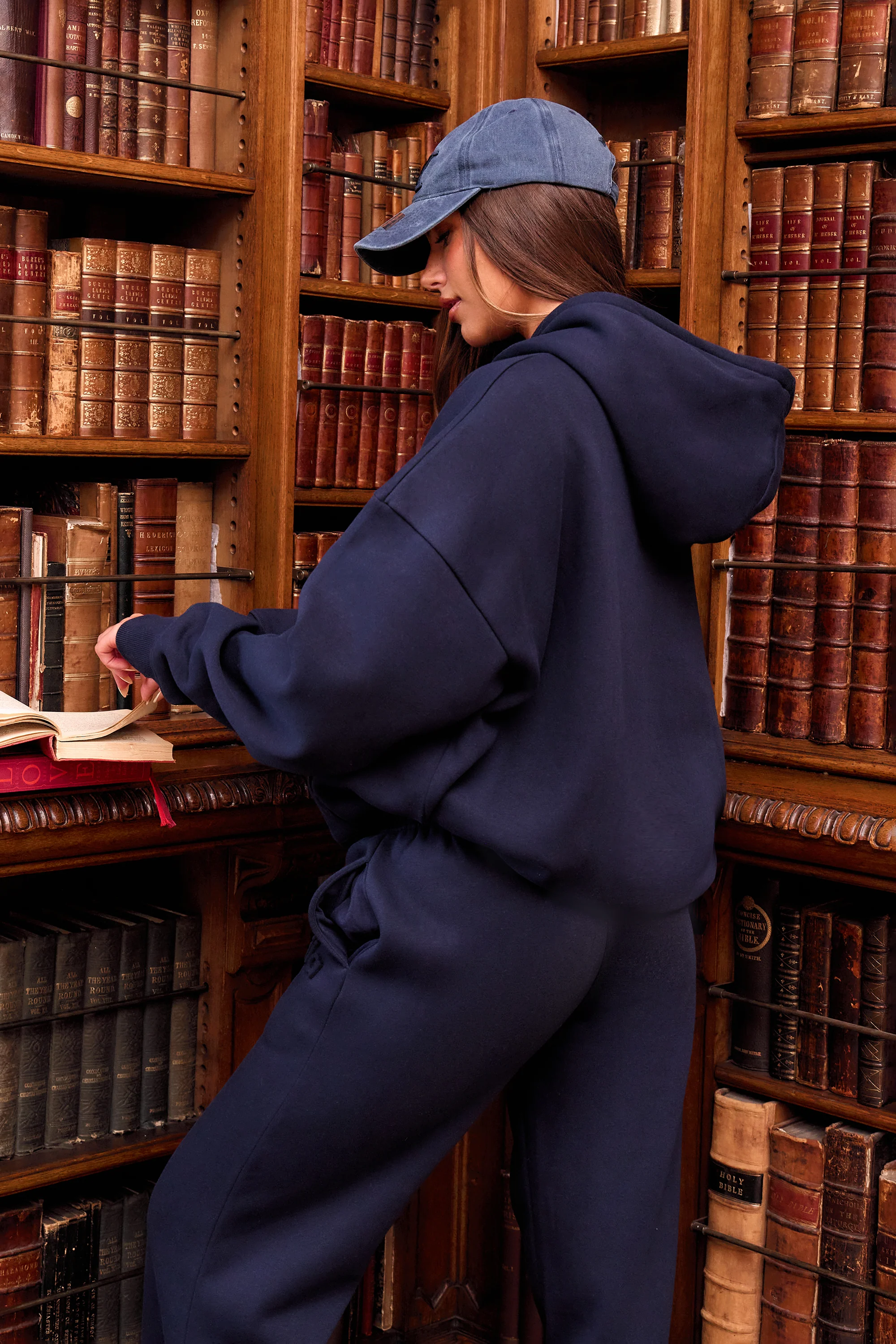 Kaiia Embossed Logo Oversized Hoodie Navy - Image 3