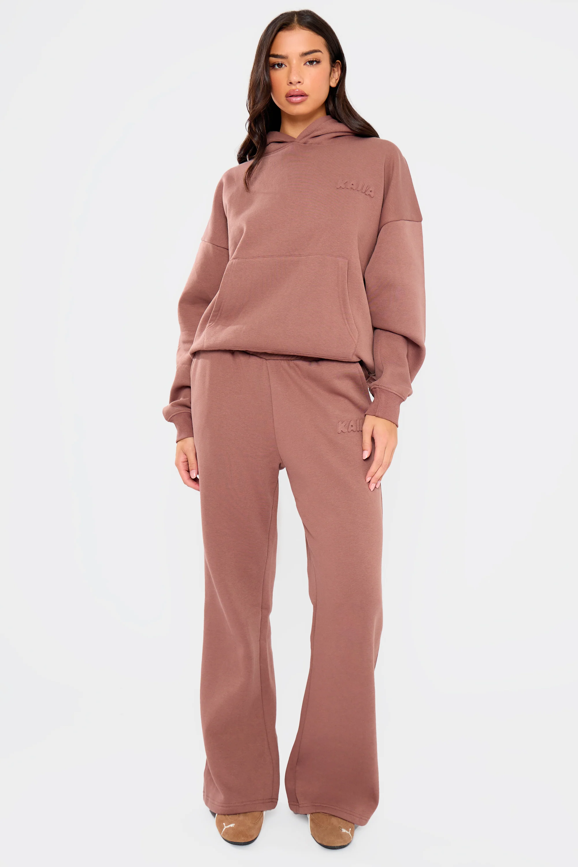 Kaiia Embossed Bubble Logo Oversized Hoodie Nutmeg - Image 7