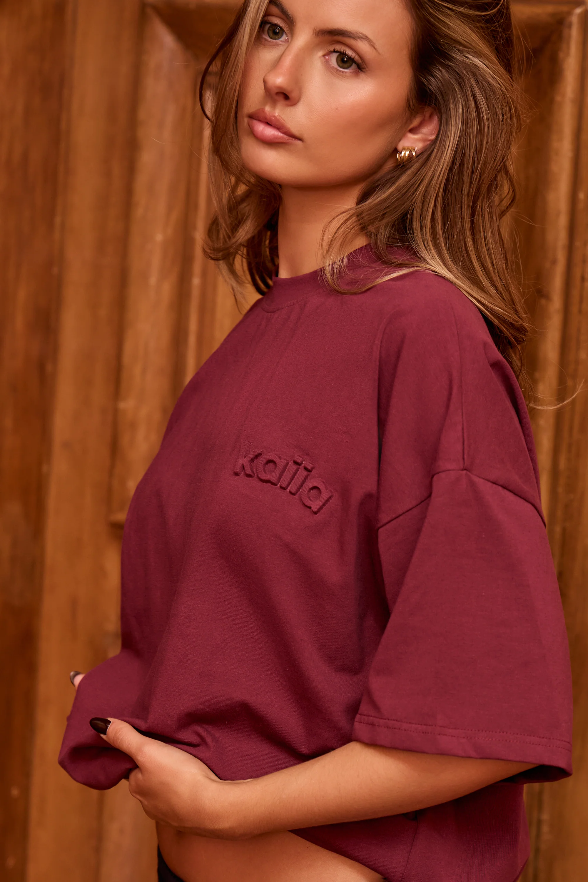 Kaiia Embossed Logo Oversized T-shirt Dark Cherry - Image 2