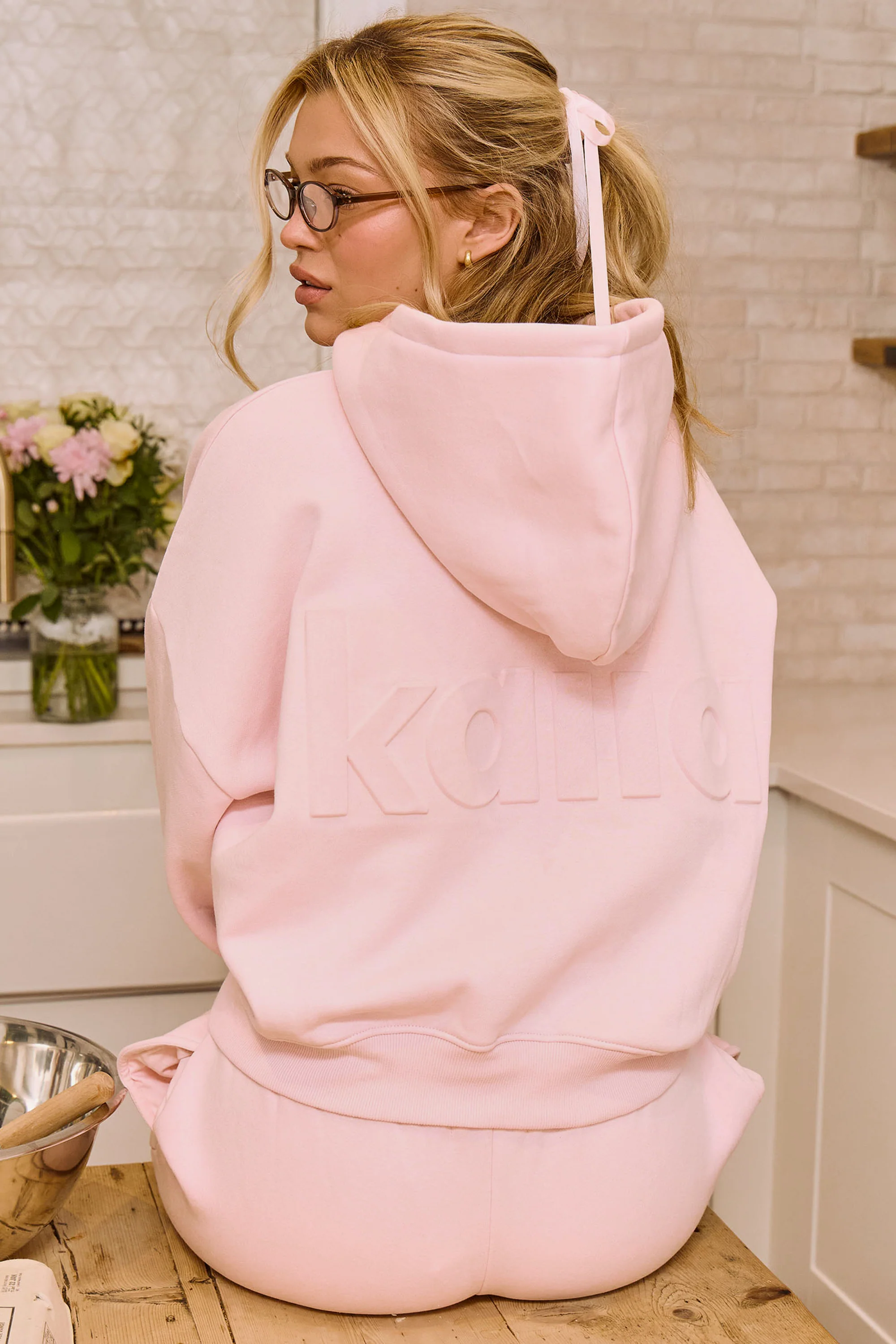 Kaiia Embossed Logo Oversized Zip Through Hoodie Sweetheart Pink - Image 5