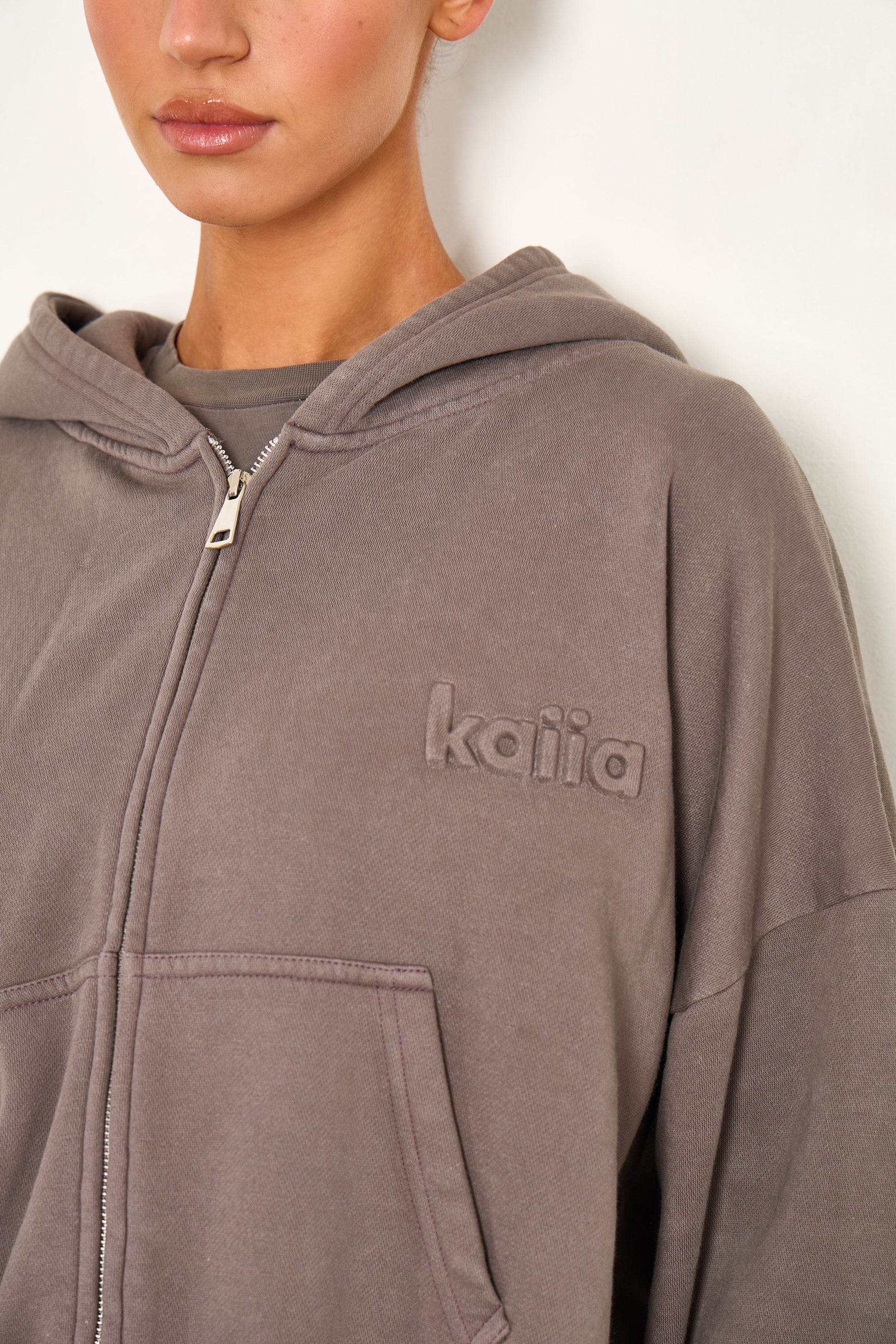 Kaiia Embossed Logo Oversized Zip Through Hoodie Washed Storm Grey - Image 4