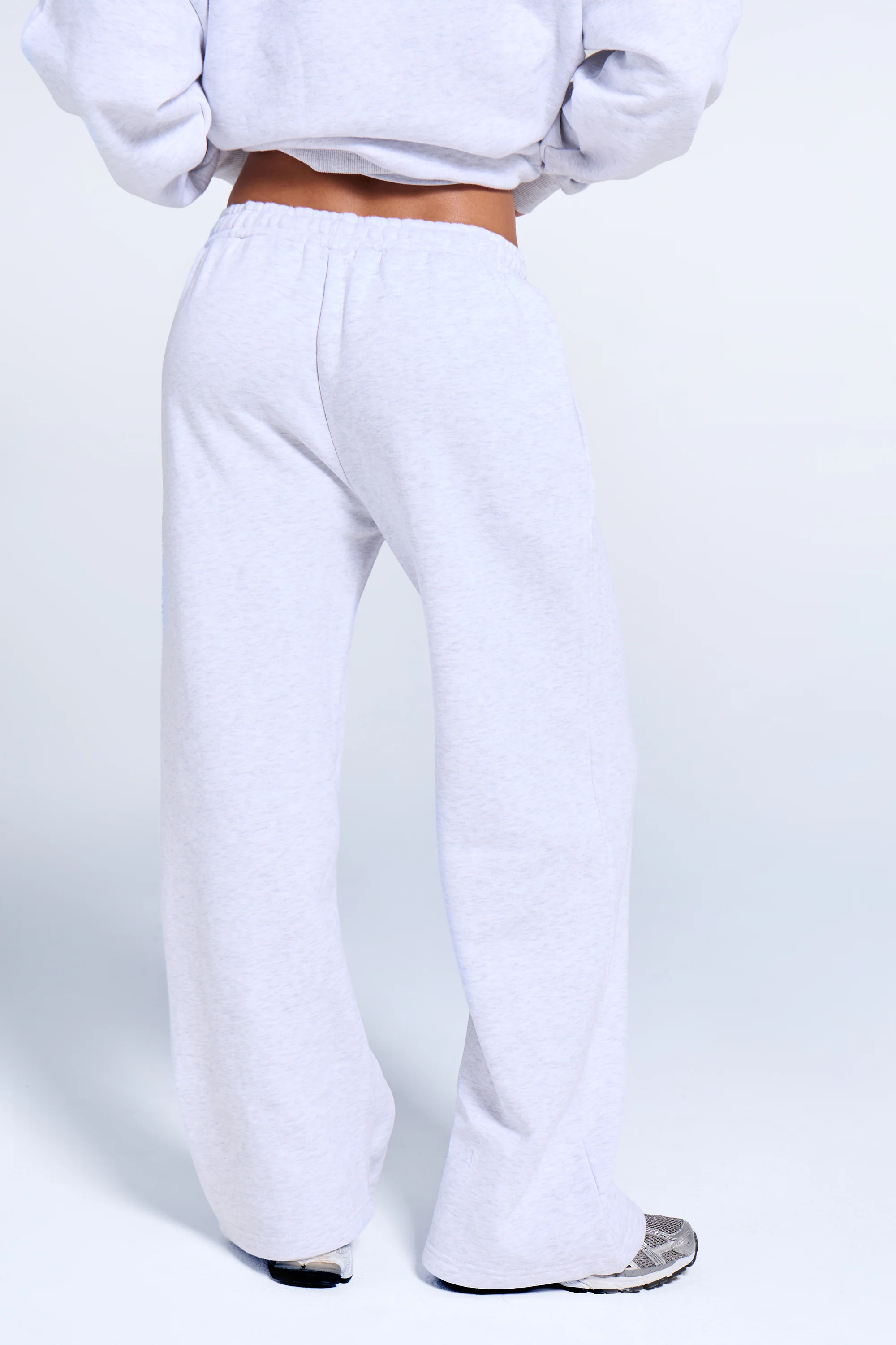 Kaiia Embossed Logo Wide Leg Joggers Light Grey Marl - Image 4