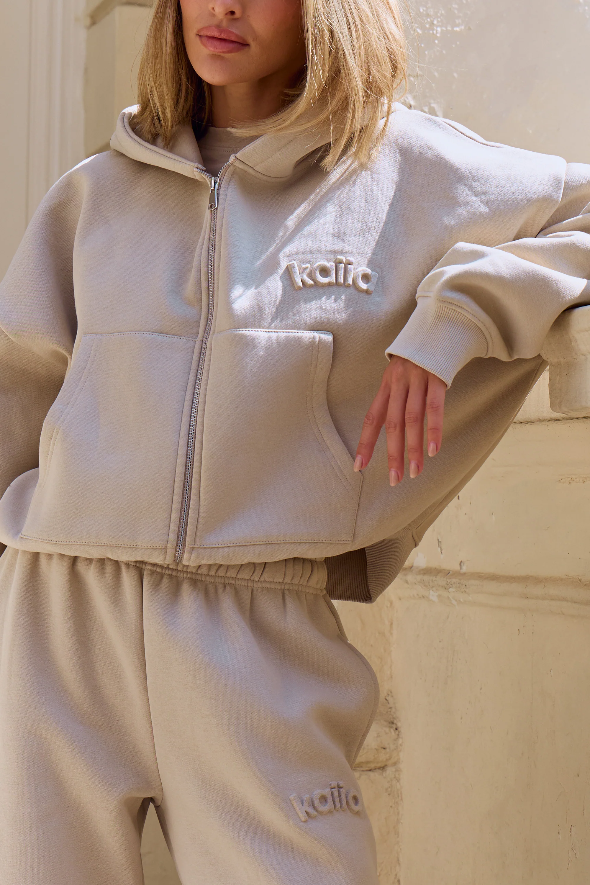 Kaiia Embossed Oversized Zip Through Hoodie Ash Taupe - Image 4