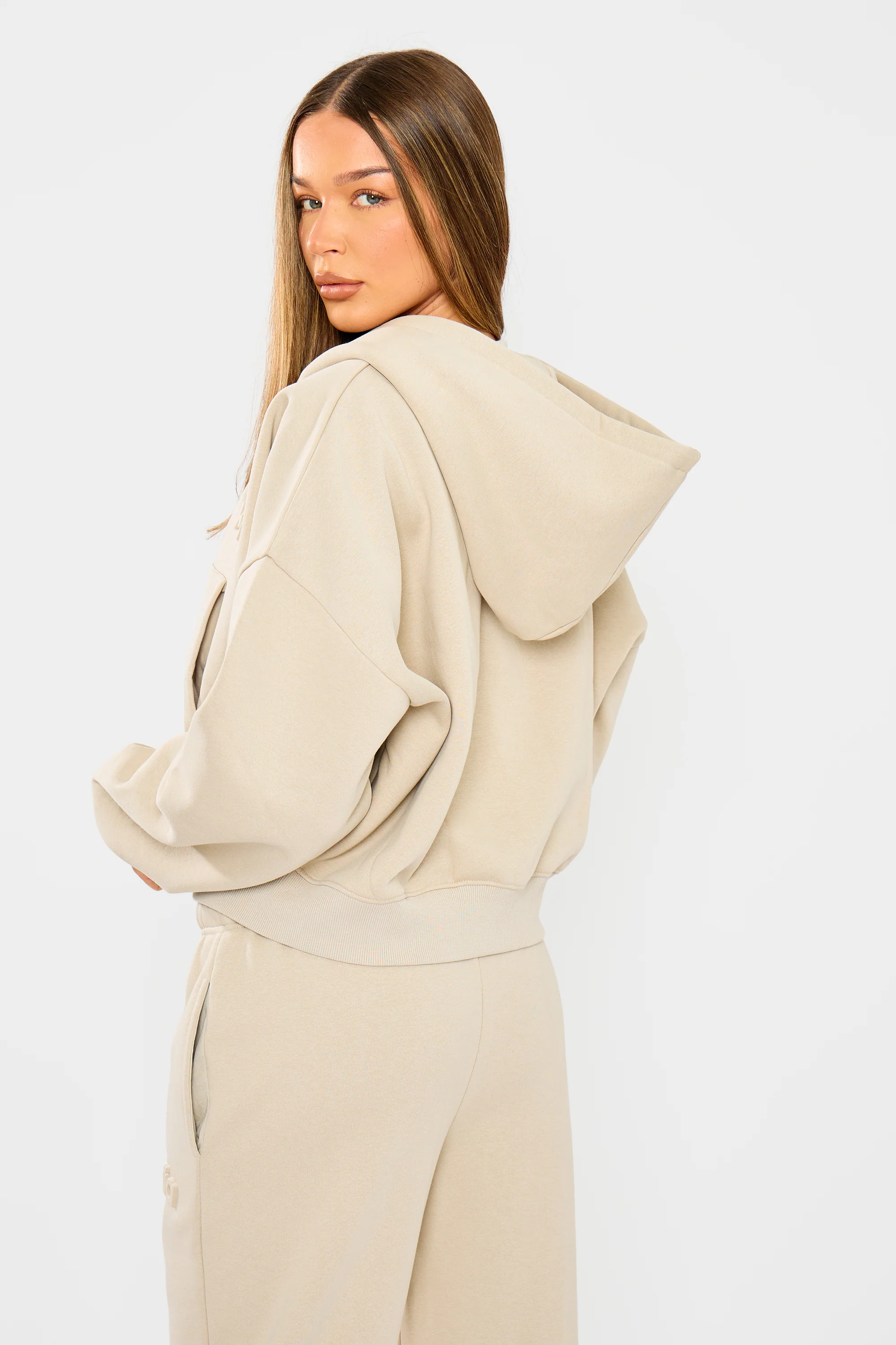 Kaiia Embossed Oversized Zip Through Hoodie Ash Taupe - Image 7