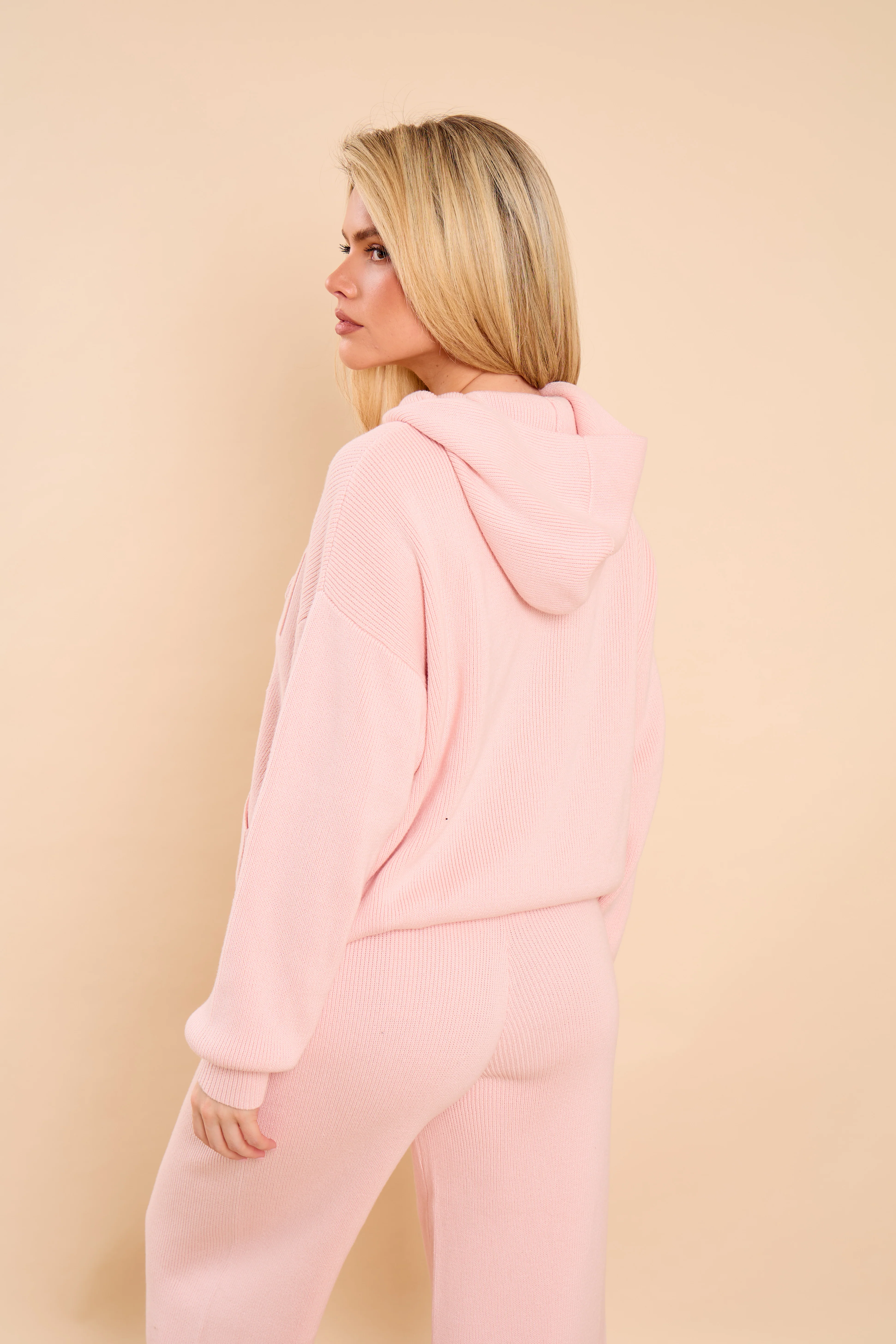 Kaiia Embossed Premium Knit Oversized Hoodie Baby Pink - Image 4