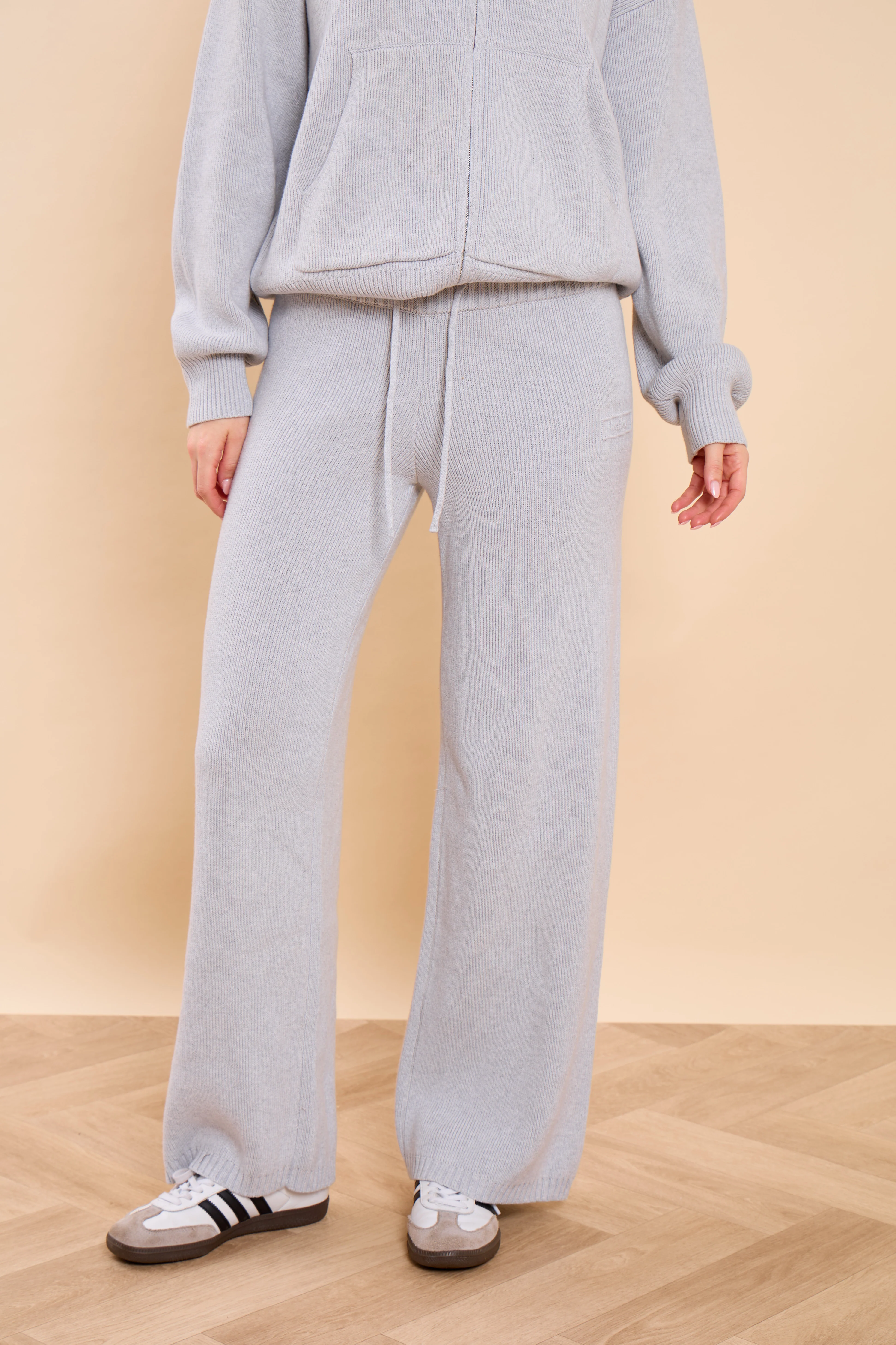 Kaiia Embossed Premium Knit Wide Leg Trousers Light Grey Marl - Image 3