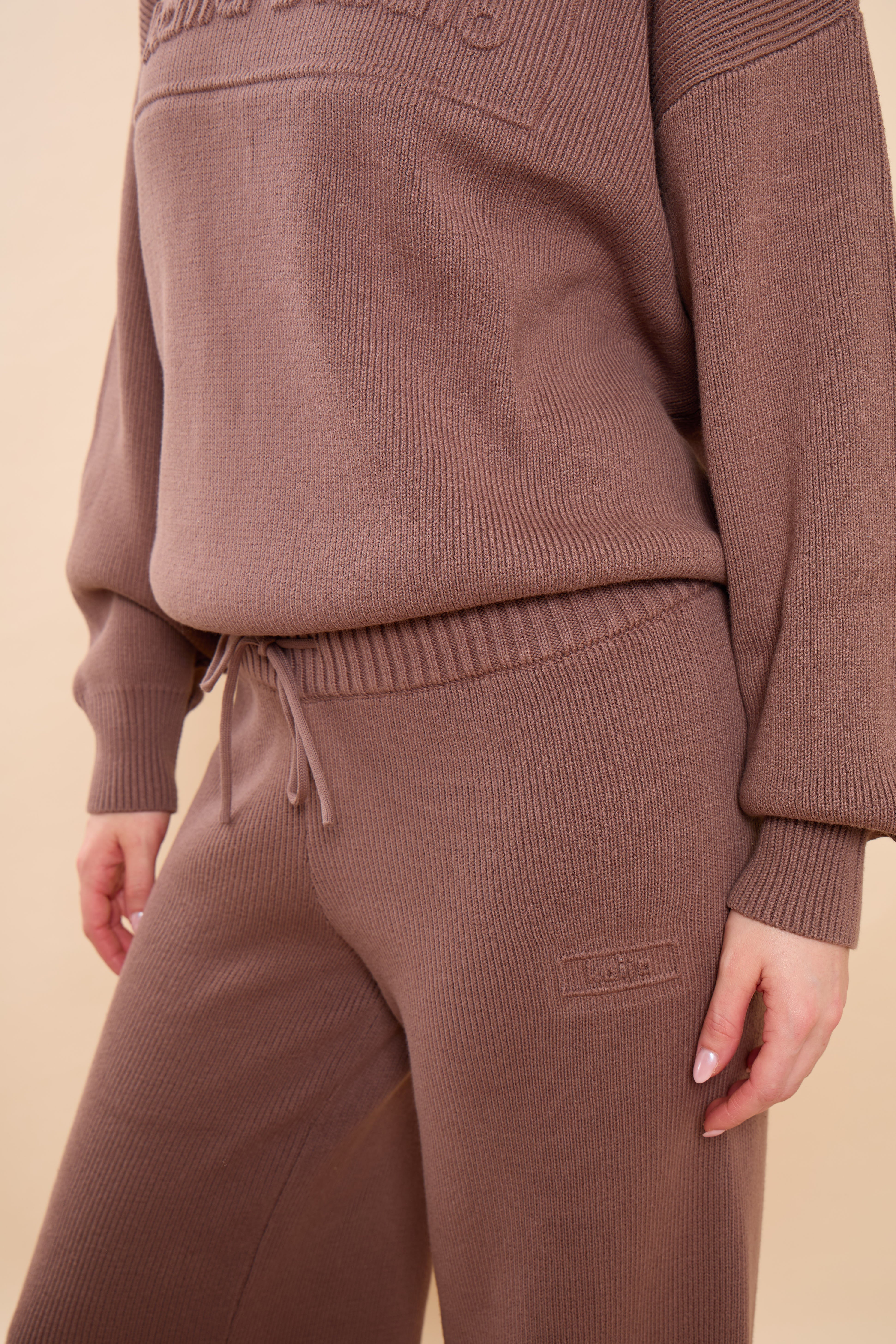 Kaiia Embossed Premium Knit Wide Leg Trousers Mocha - Image 9