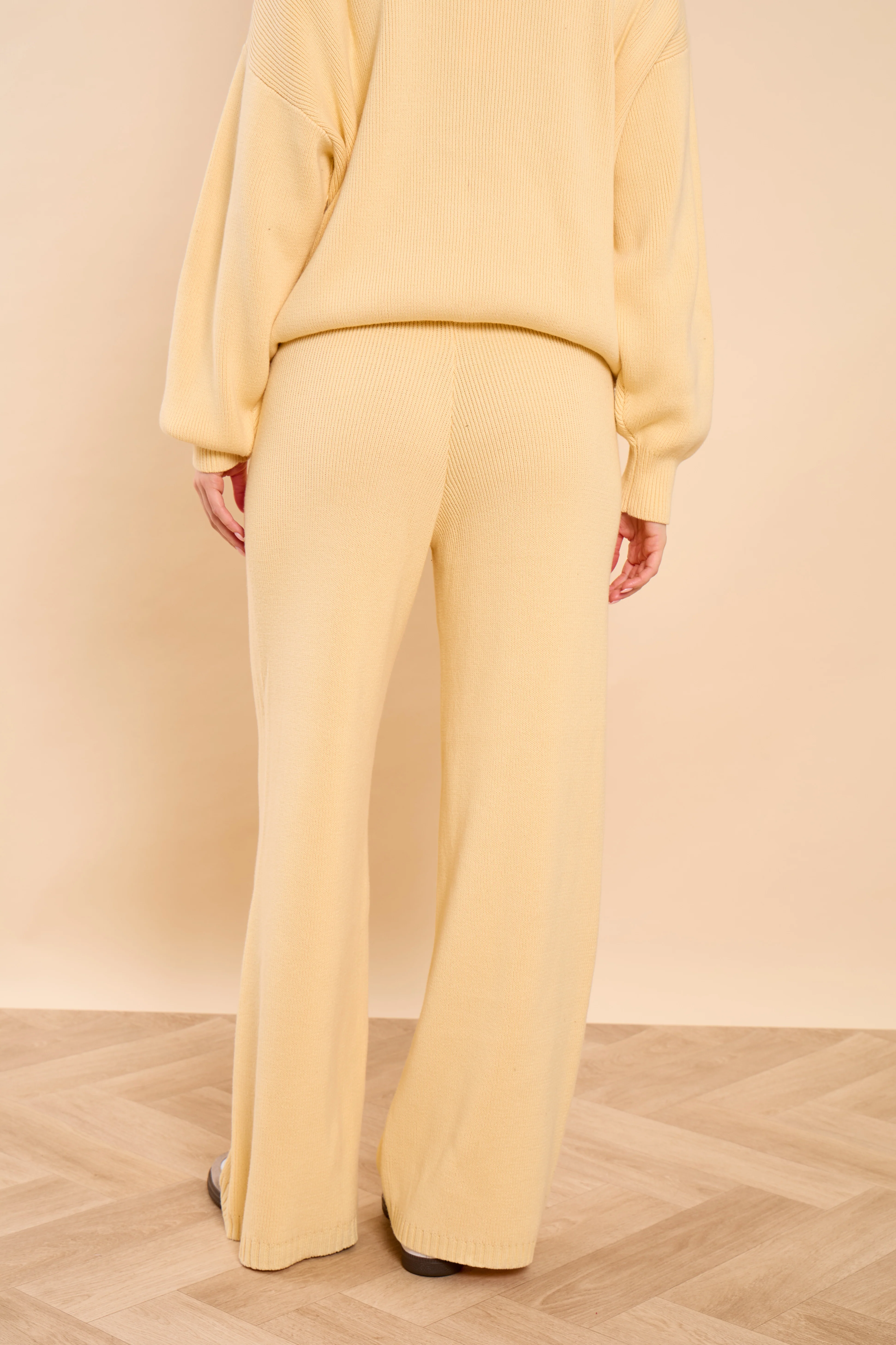 Kaiia Embossed Premium Knit Wide Leg Trousers Soft Yellow - Image 9
