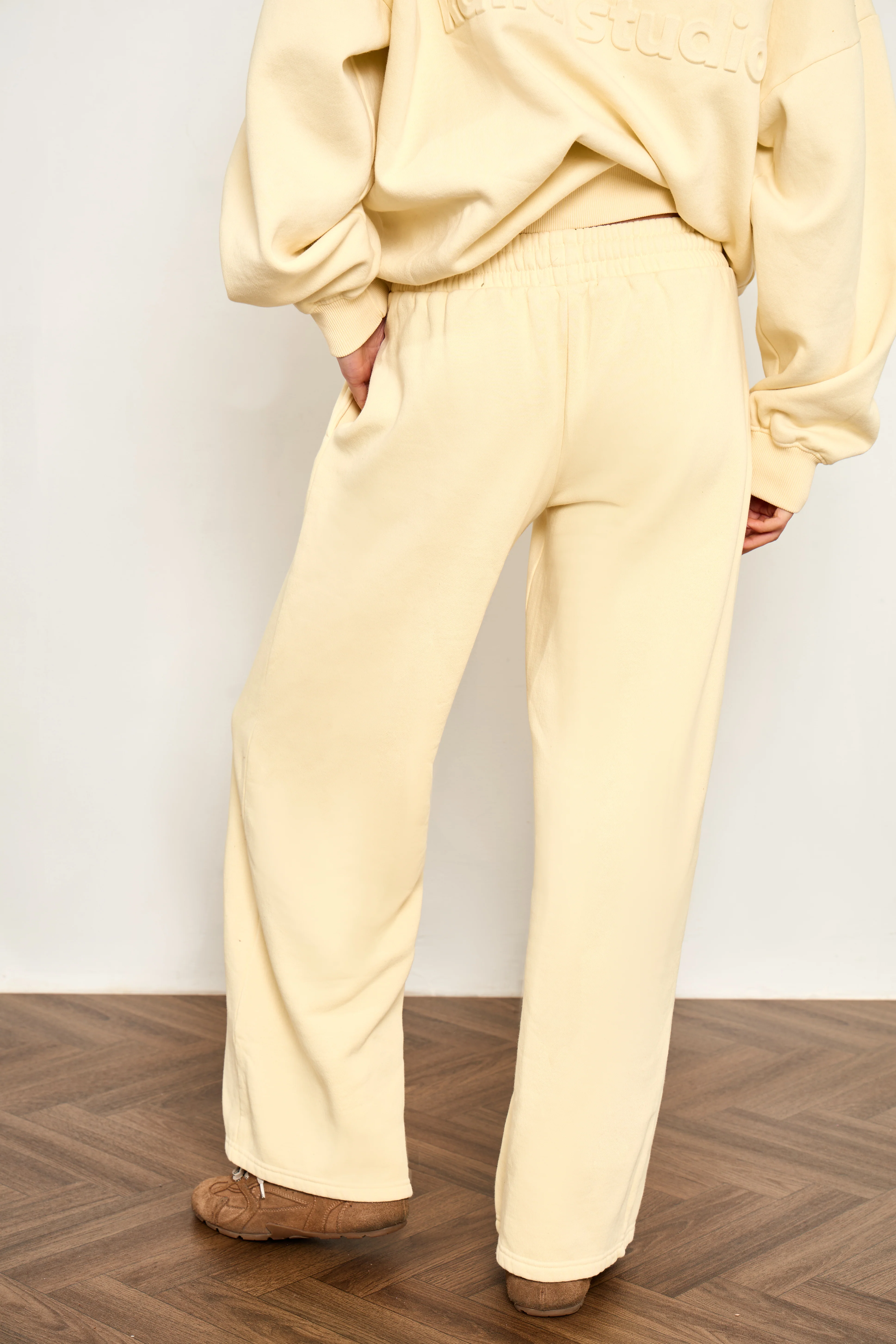 Kaiia Embossed Wide Leg Joggers Washed Butter Yellow - Image 4